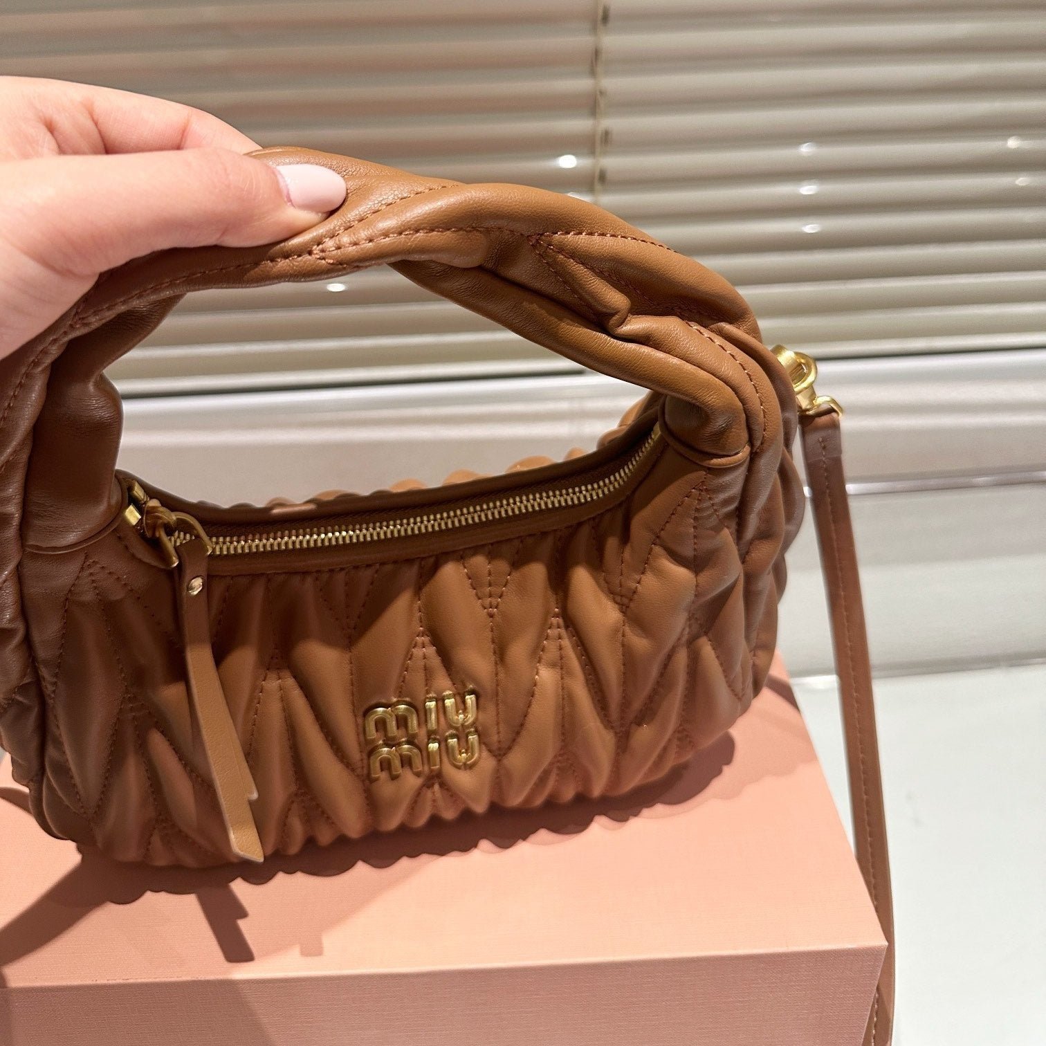 WANDER MATELASSÉ NAPPA HOBO BAG 23 IN CARAMEL BROWN LAMBSKIN - Image 3