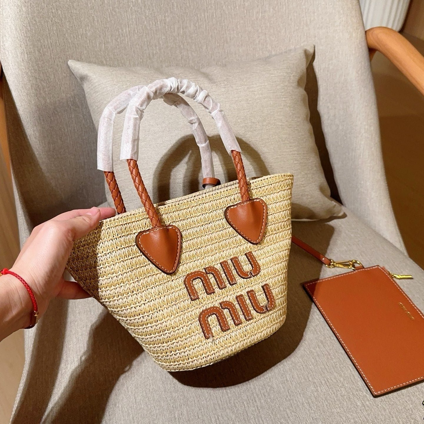 PALMETTO TOTE BAG 18 IN BEIGE WOVEN RAFFIA BROWN CALFSKIN TRIM - Image 6