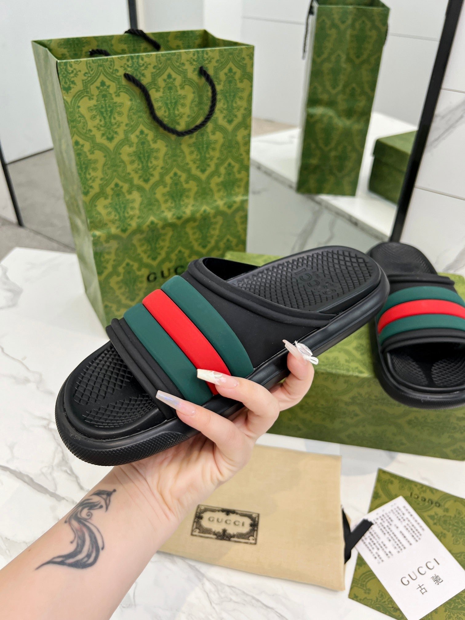 PLATFORM SLIPPERS IN BLACK MIX GREEN AND RED IMPORTED TPU - Image 7