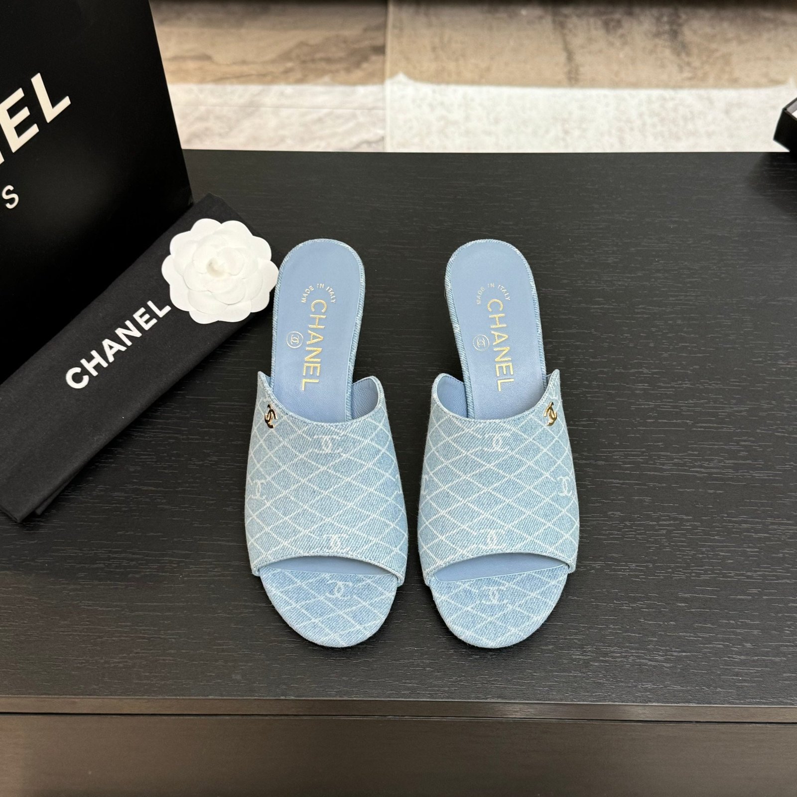PEEP TOE MULE 55MM IN SKY BLUE DENIM CHECKERED AND LOGO - Image 4