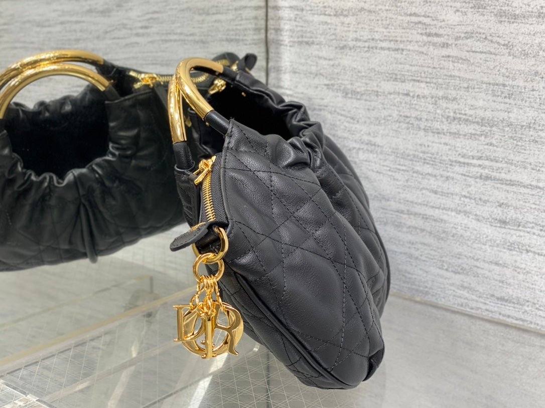 WALK IN PURSE 36 BAG BLACK LAMBSKIN WITH GOLD HARDWARE - Image 3