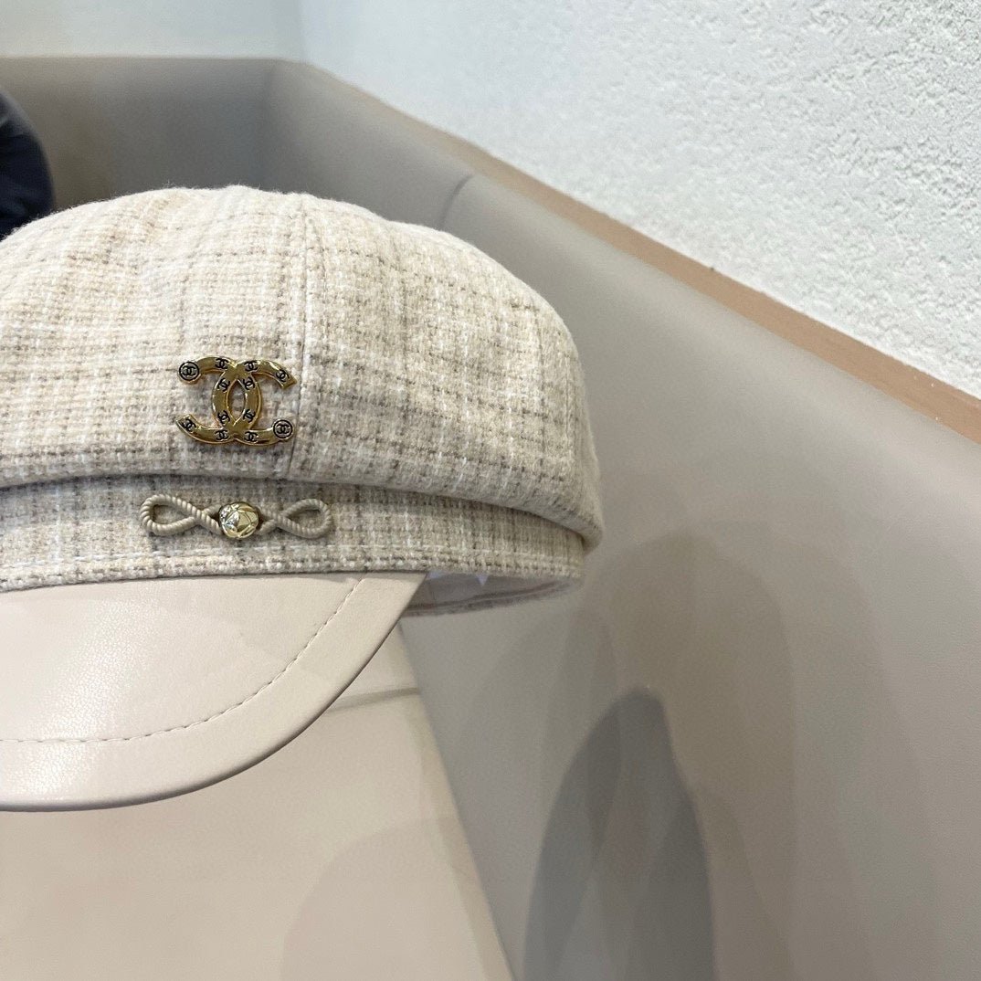 NEWSBOY CAP WHITE 430005 - Image 5
