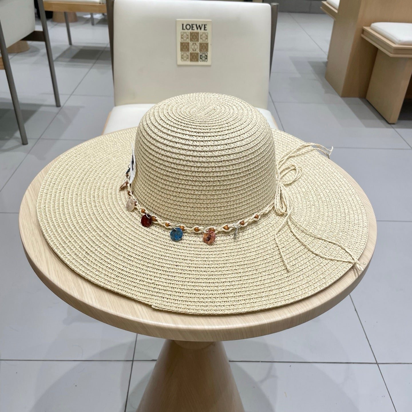 WIDE BRIM HAT MODEL 652185 IN BEIGE WOVEN STRAW - Image 3