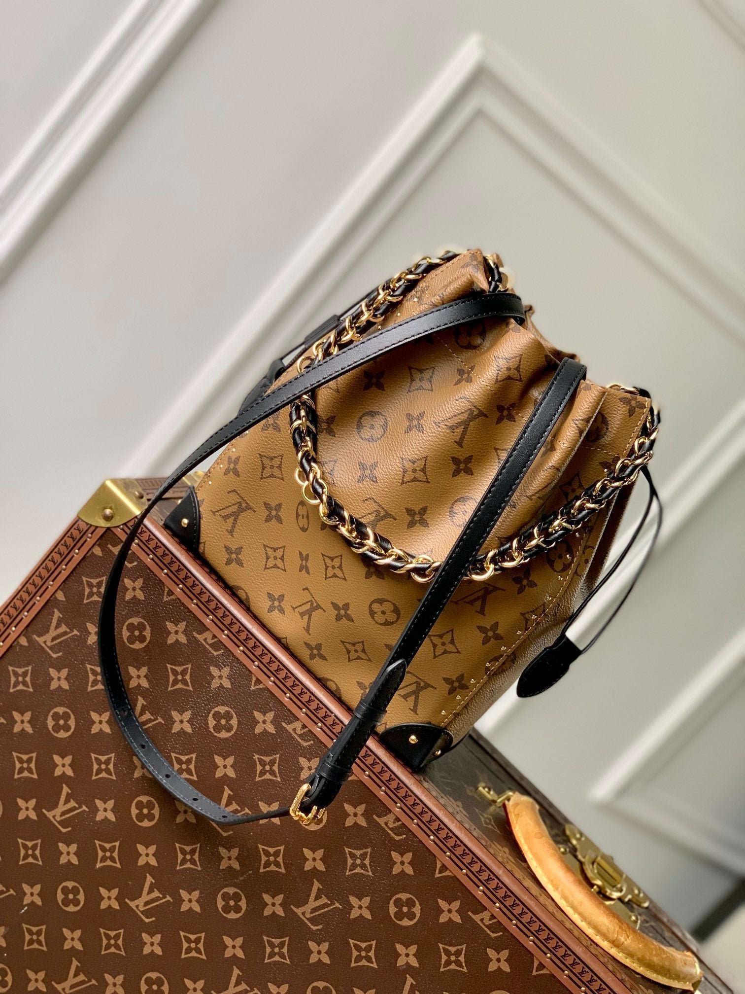 NOÉ TRUNK 23 IN BROWN MONOGRAM REVERSE CANVAS GOLD HARDWARE - Image 6