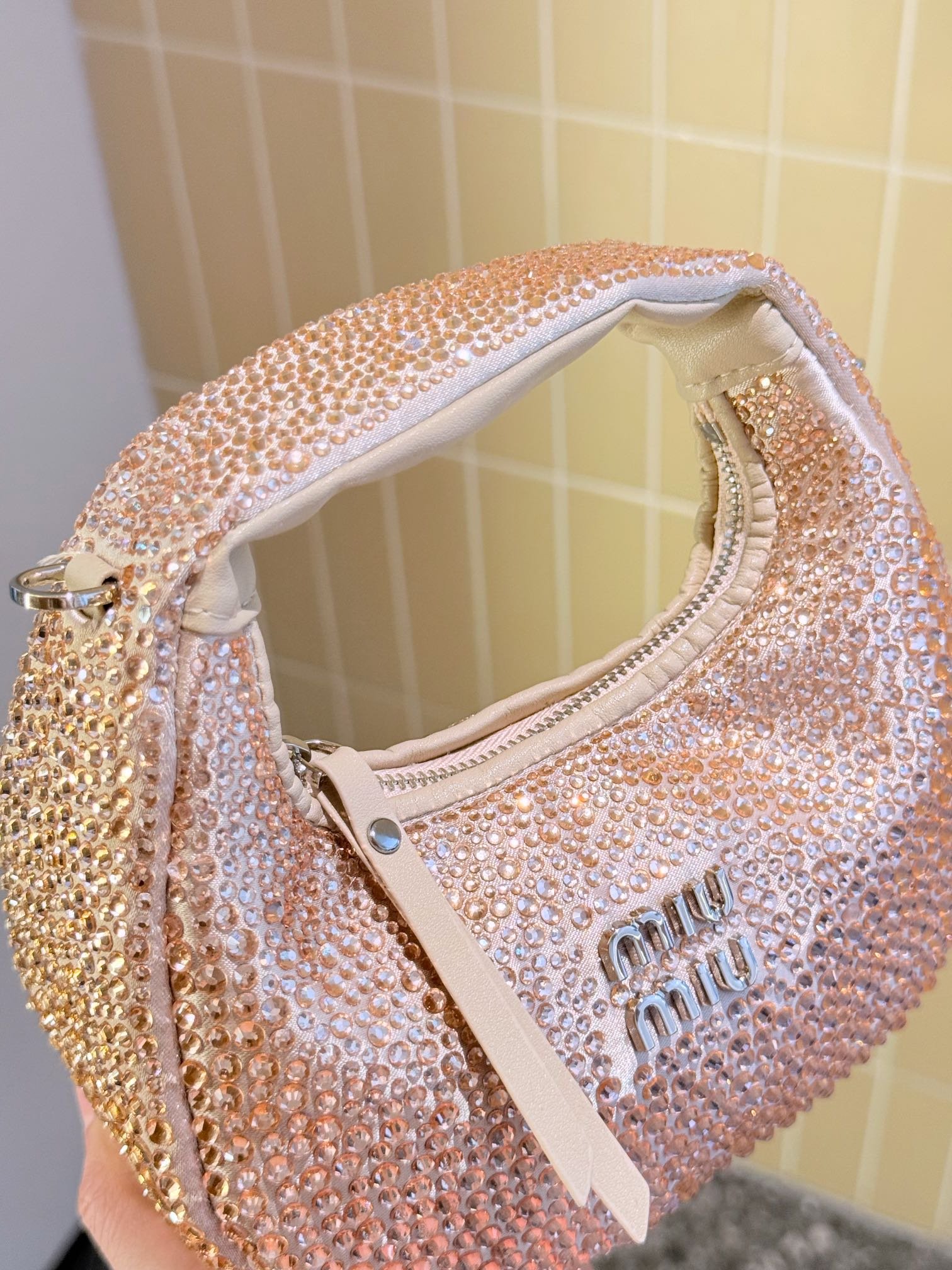 PARTY RHINESTONE BAG 17 IN LIGHT PINK FABRIC AND LEATHER TRIM - Image 3