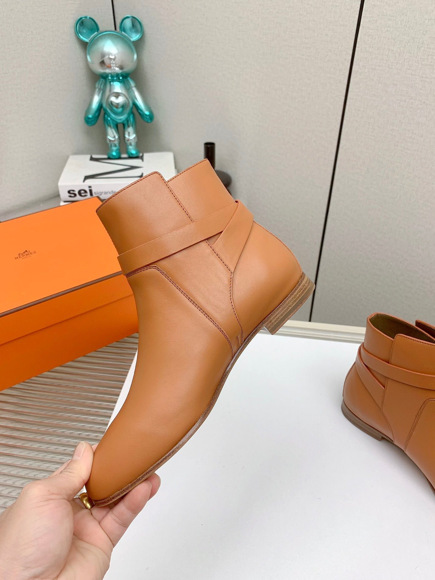 WOMEN'S NEO ANKLE BOOT IN BRONZE BROWN CALFSKIN - Image 4