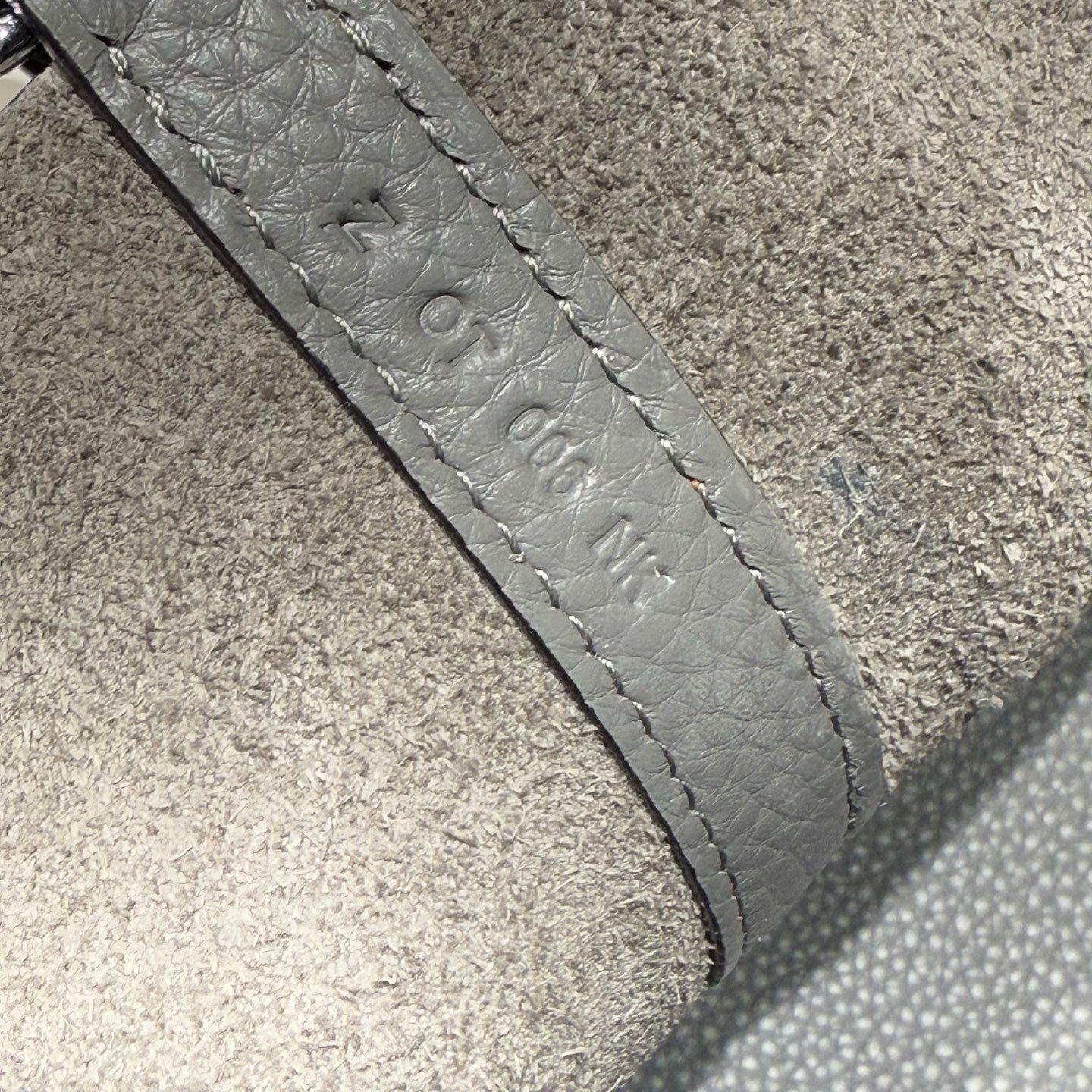 PICOTIN LOCK 22 IN GREY ETAIN CALFSKIN SILVER HARDWARE - Image 4