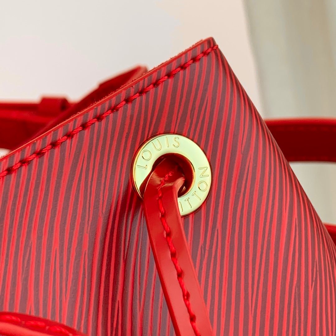 NOÉ BB 20 IN RED EPI LEATHER - Image 6