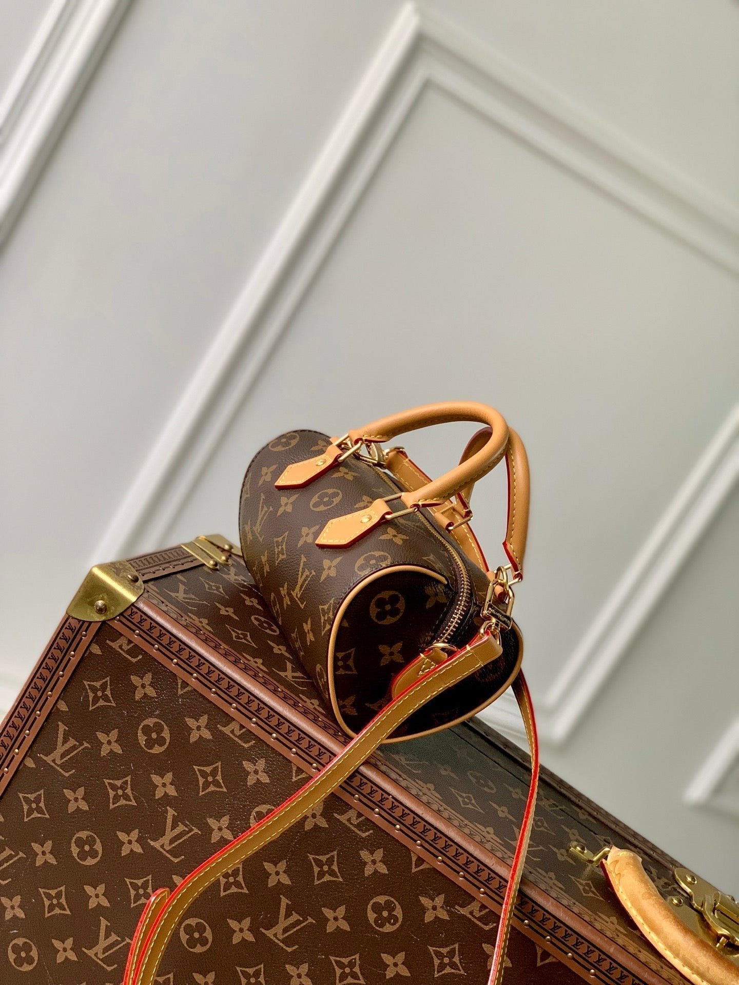 NANO SPEEDY DATING 18 IN BROWN COATED CANVAS GOLD HARDWARE - Image 2