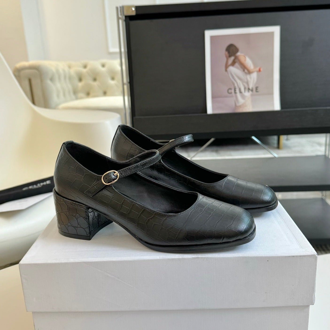 WOMEN'S HIGH HEELS WITH ROUND TOE BLACK SPECIFIC COWHIDE - Image 4