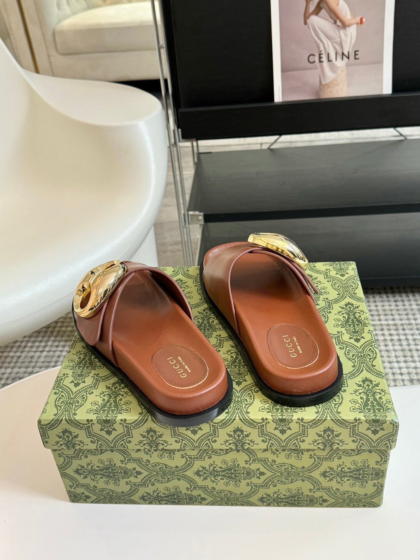 WOMEN'S SLIPPER IN BRONZE BROWN CALFSKIN WITH GOLD HARDWARE - Image 7