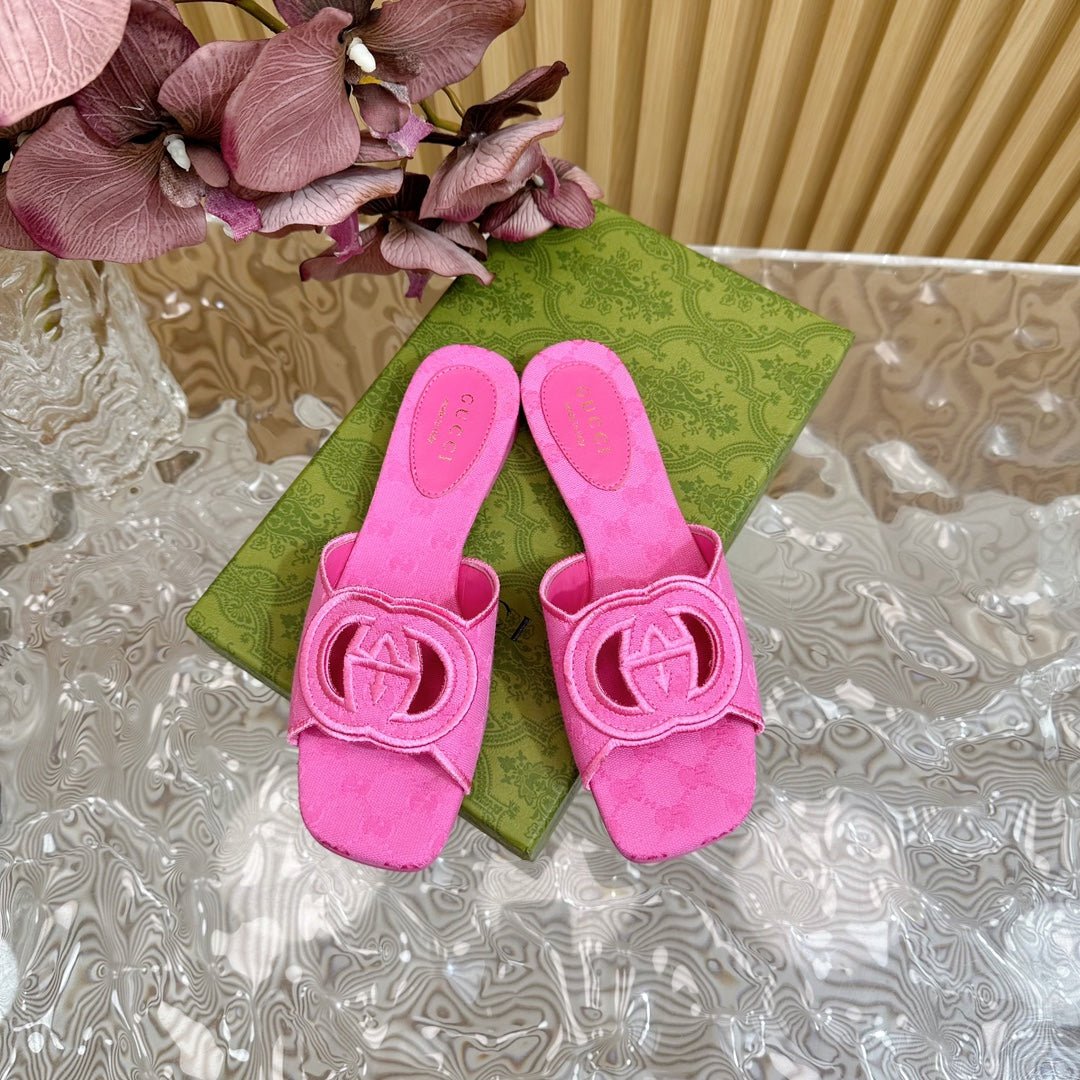 WOMEN'S INTERLOCKING G SLIDE SANDAL BRIGHT PINK CANVAS - Image 4