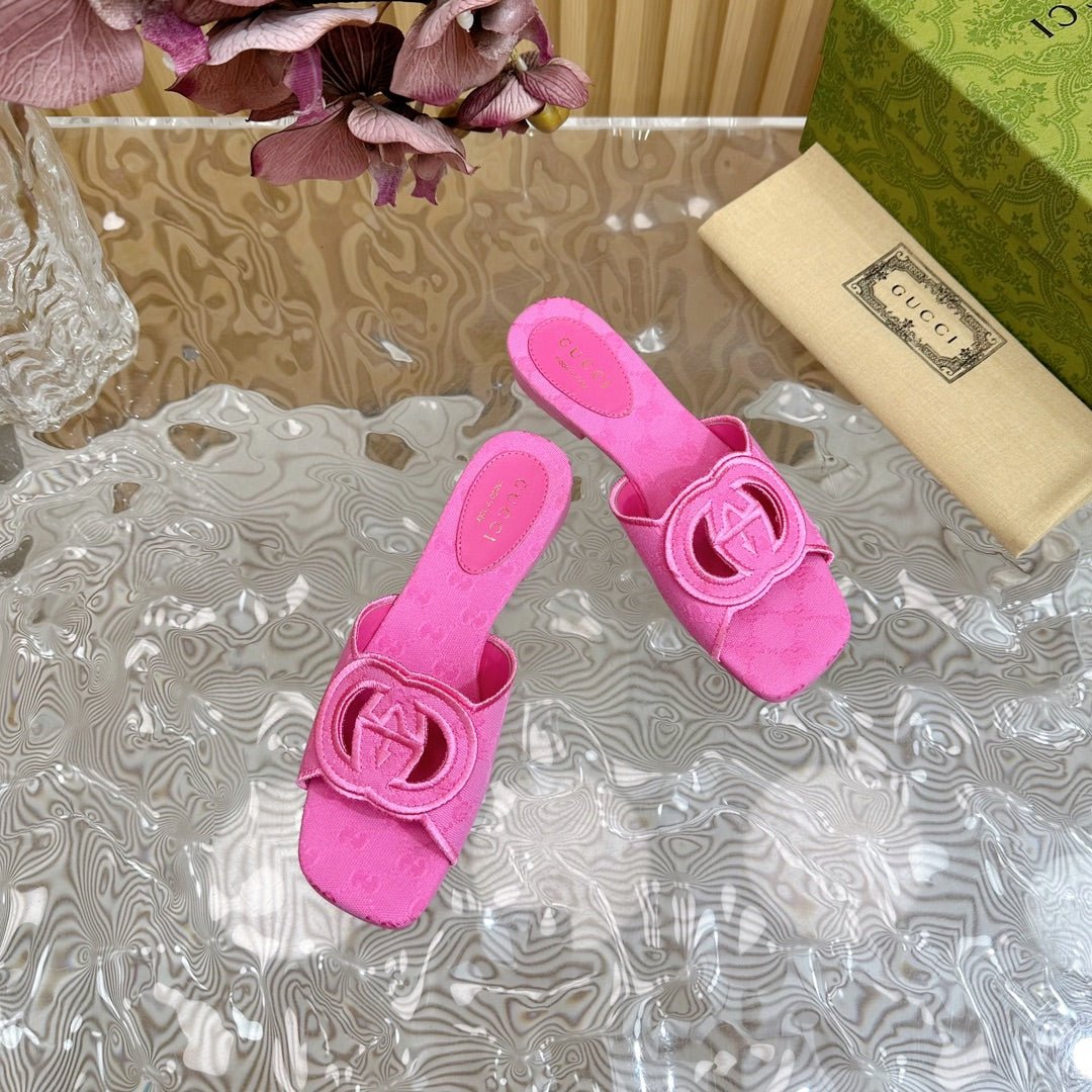 WOMEN'S INTERLOCKING G SLIDE SANDAL BRIGHT PINK CANVAS - Image 3