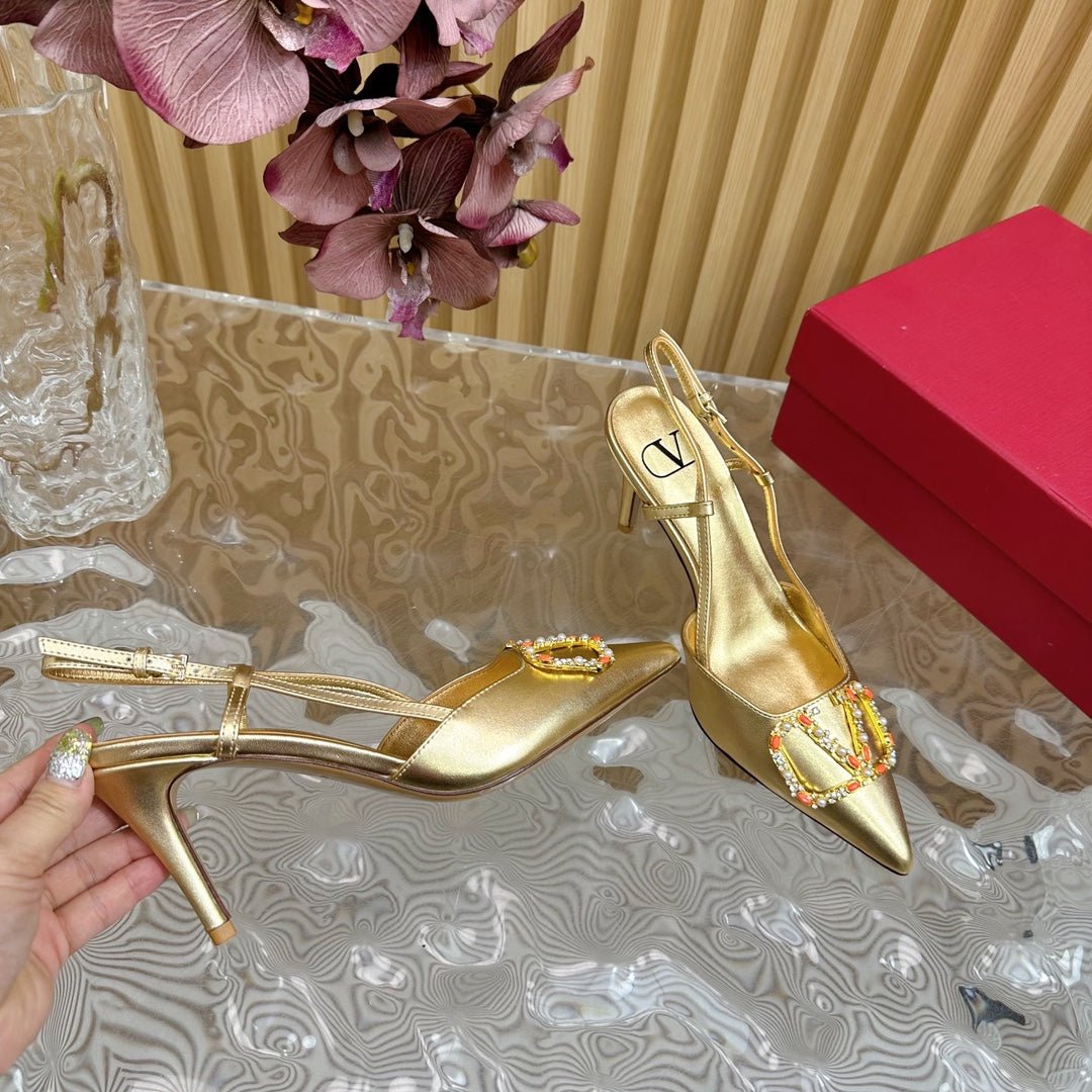 VLOGO SIGNATURE SLINGBACK PUMP 80 MM IN GOLD CALFSKIN - Image 4