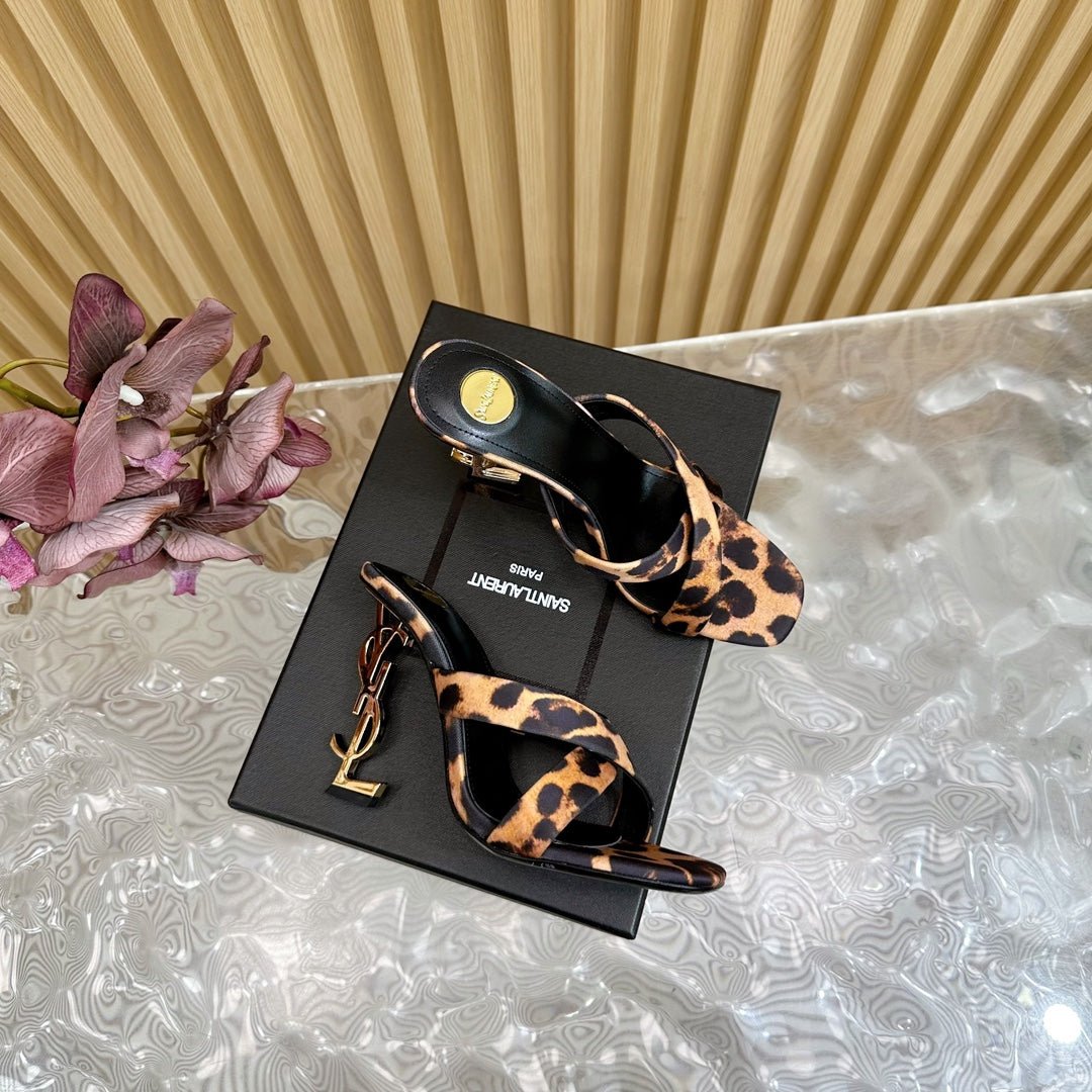 OPYUM 10 CM HIGH MULES IN LEOPARD PRINT SILK - Image 6