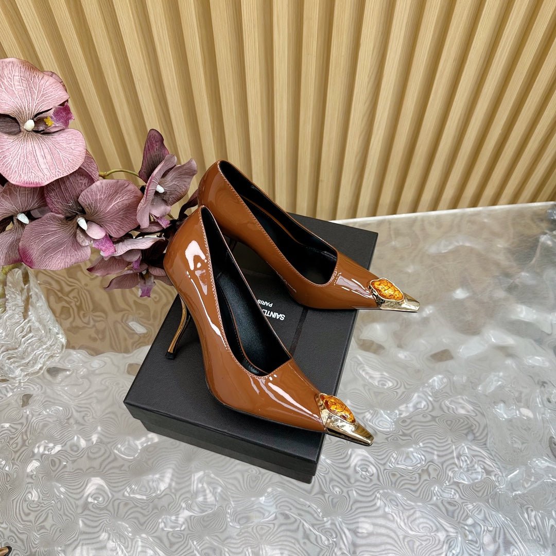 ORANGE GEM-STUDDED HIGH PUMPS IN BRONZE BROWN PATENT CALFSKIN - Image 4
