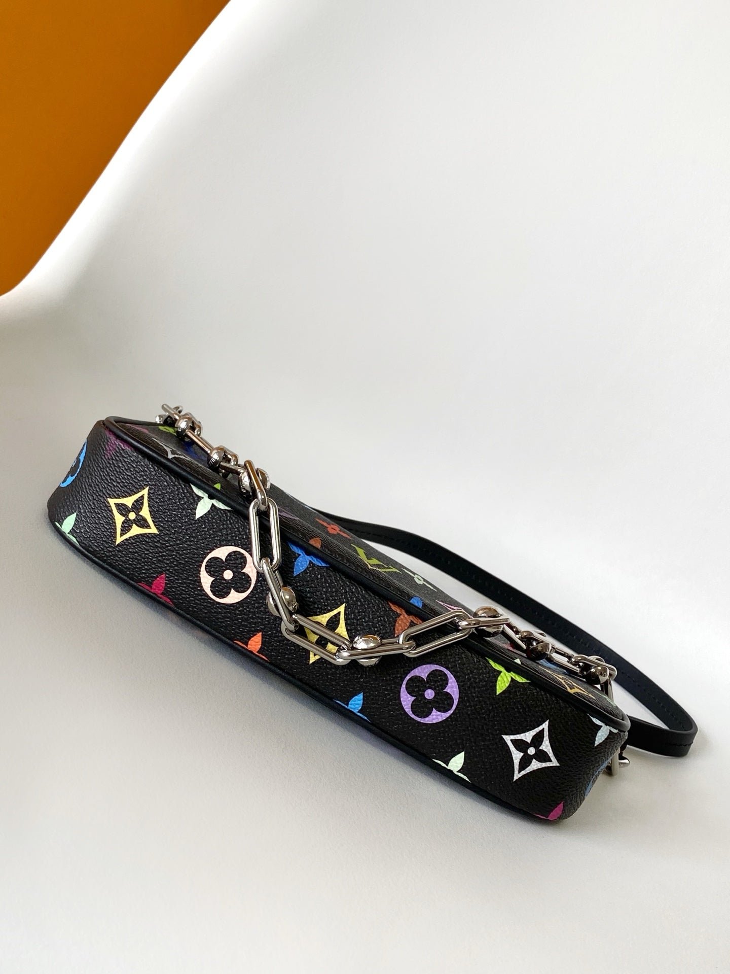 POCHETTE ACCESSOIRES 22 BAG IN MULTICOLOR MONOGRAM CANVAS AND COWHIDE - Image 5