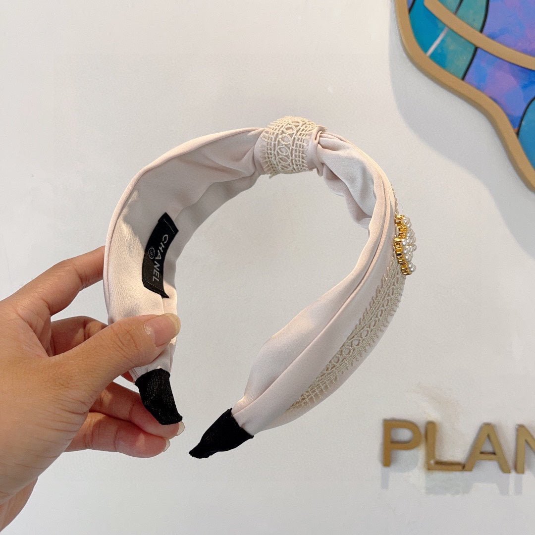 WHITE FABRIC AND SILK HAIRBAND 409391 - Image 6