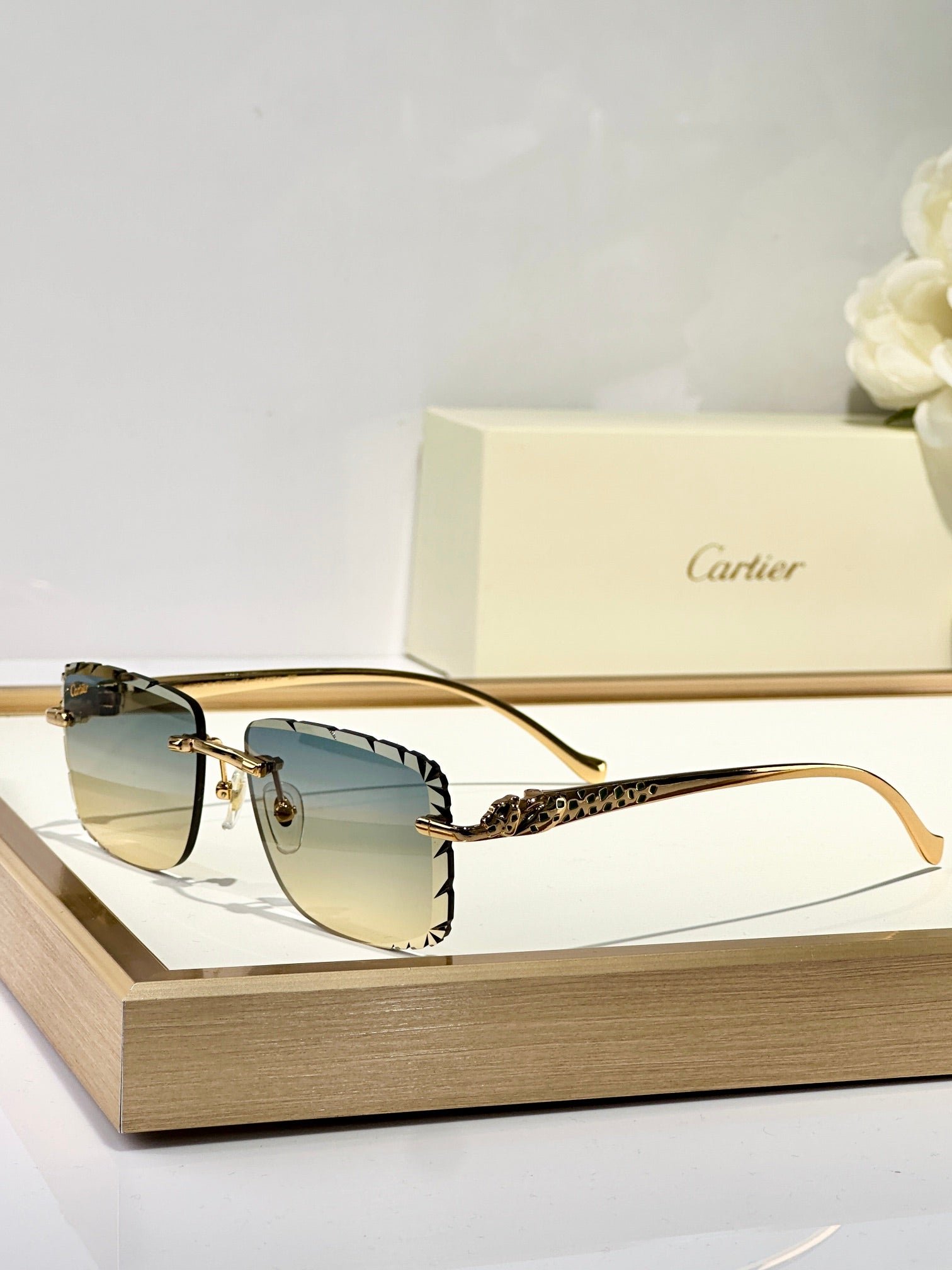 PANTHÈRE RIMLESS SQUARE FRAME SUNGLASSES 580908 IN METAL - Image 3