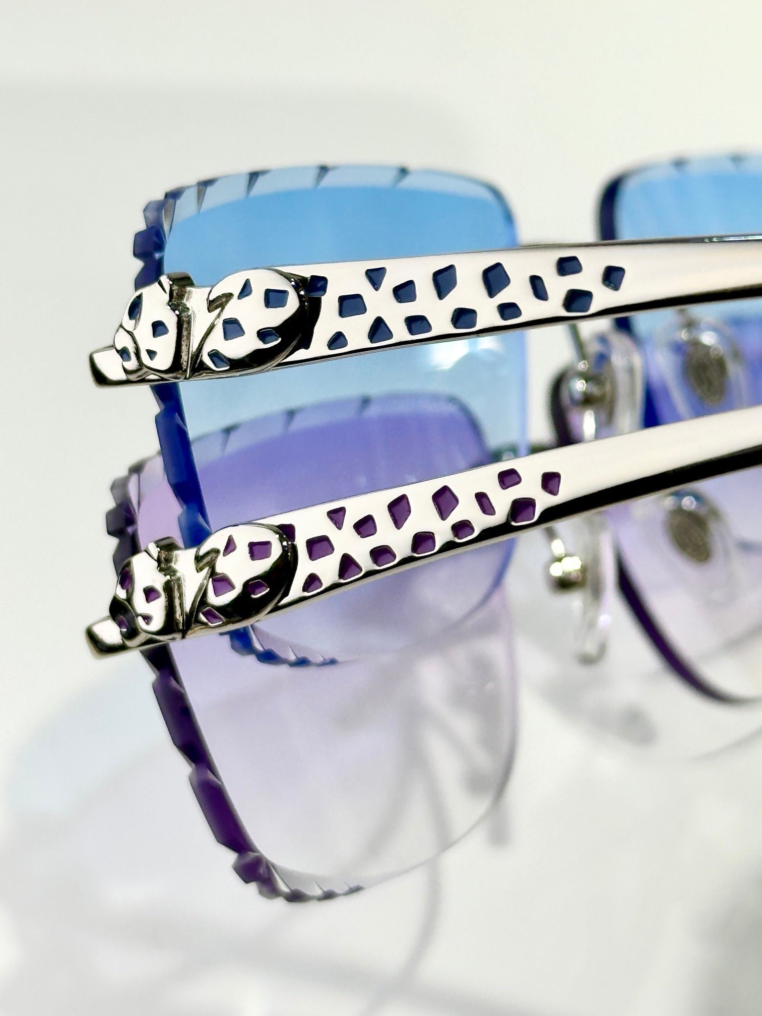 PANTHÈRE RIMLESS SQUARE FRAME SUNGLASSES 580908 IN METAL - Image 8