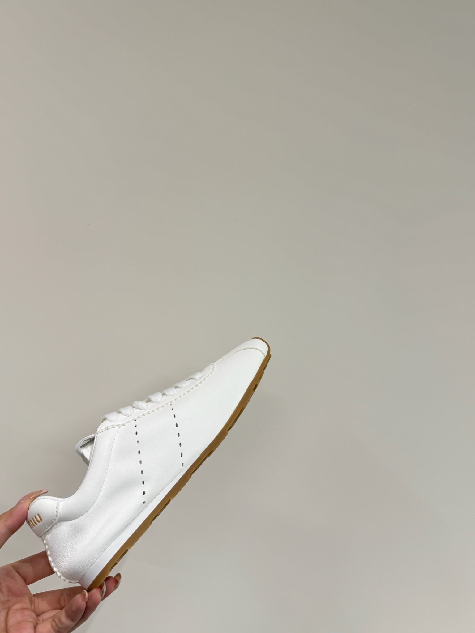 PLUME NAPPA SNEAKERS IN WHITE LAMBSKIN - Image 9