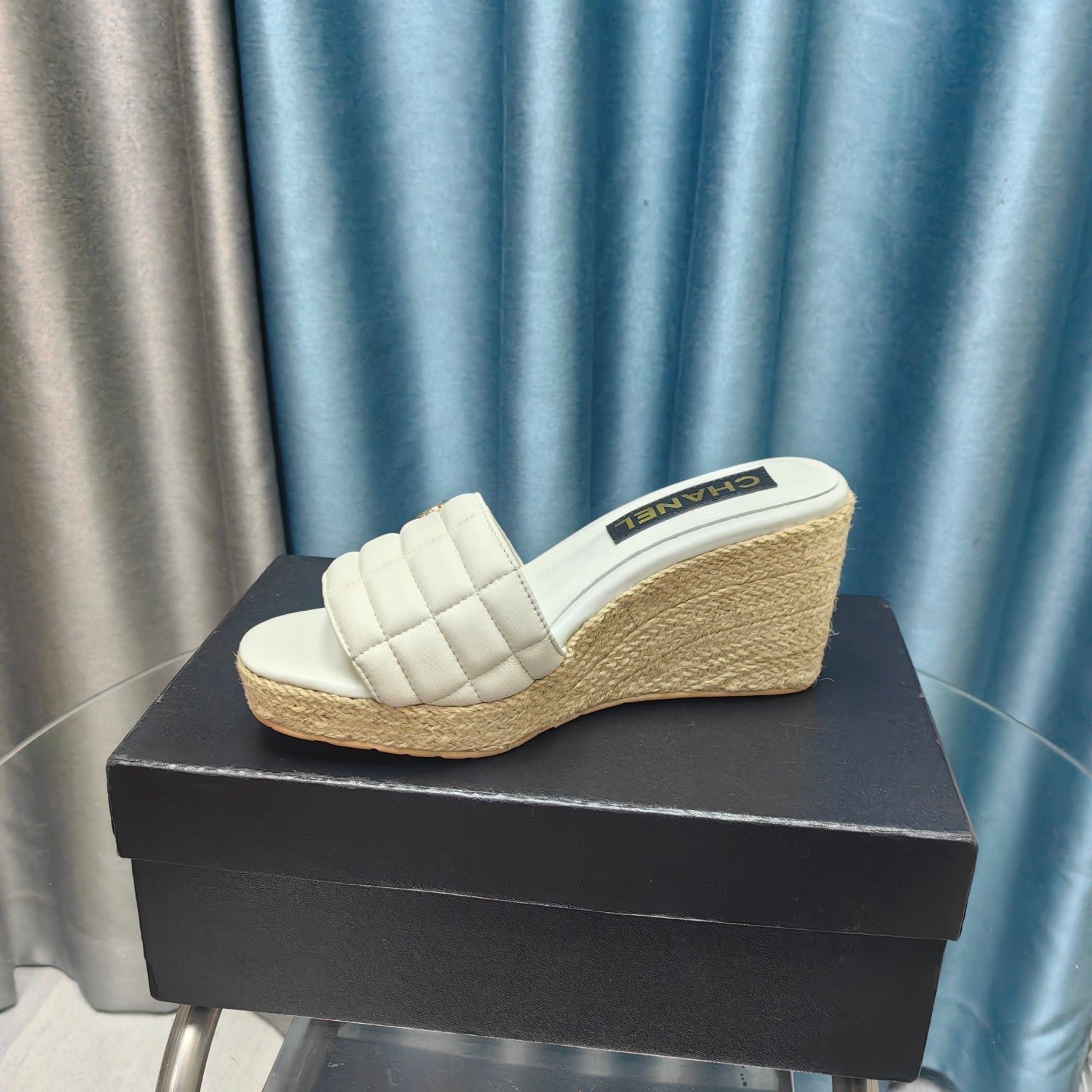 WEDGE WHITE SHEEPSKIN - Image 4