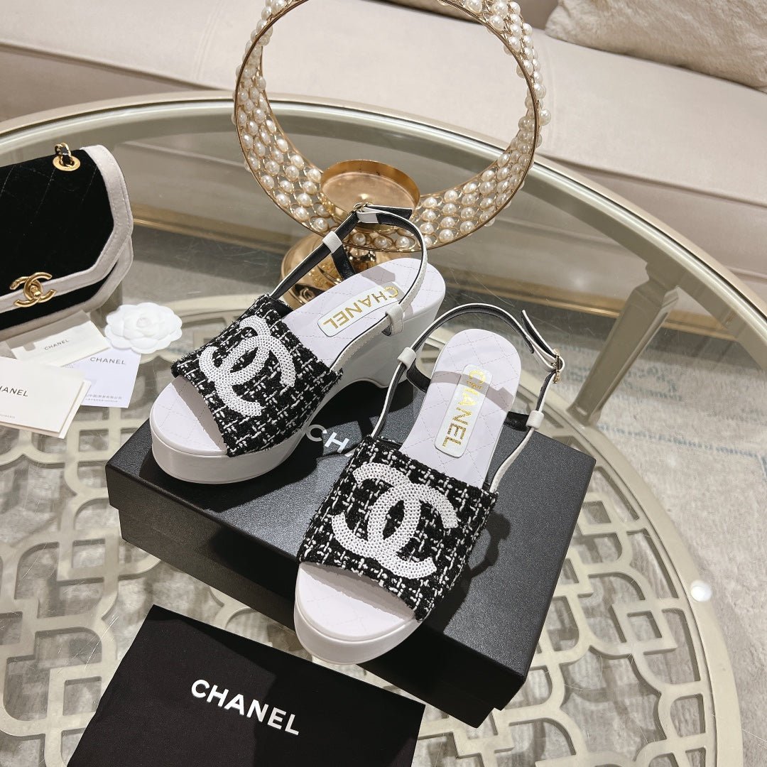 WEDGE SANDALS IN BLACK FABRIC WITH WHITE LOGO - Image 2