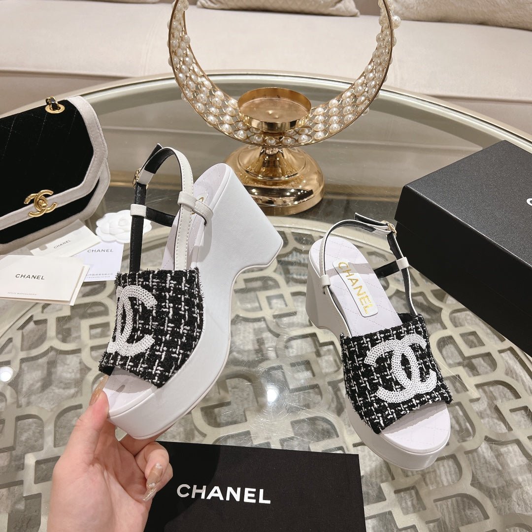 WEDGE SANDALS IN BLACK FABRIC WITH WHITE LOGO - Image 5