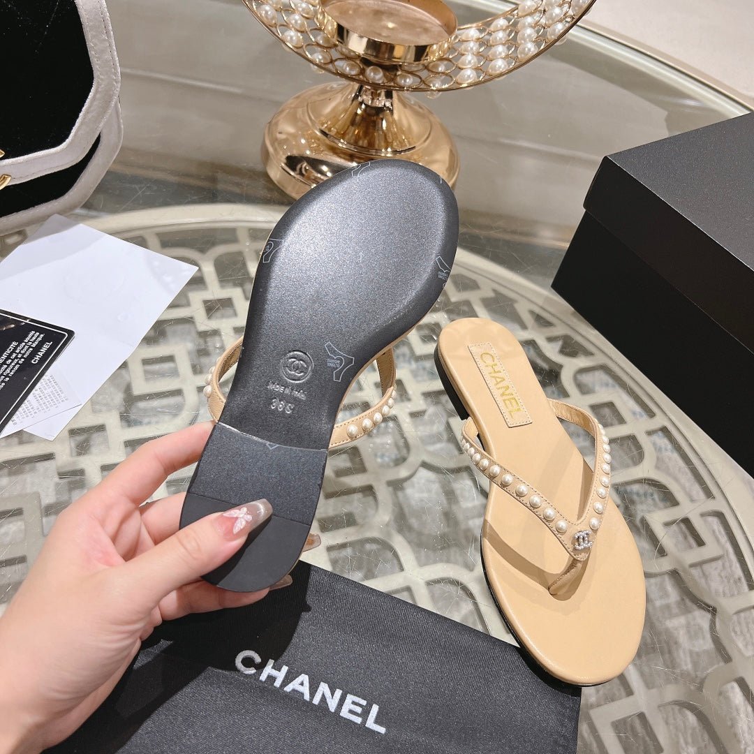 PEARL THONG SANDAL IN SEPIA TAN LAMBSKIN - Image 9