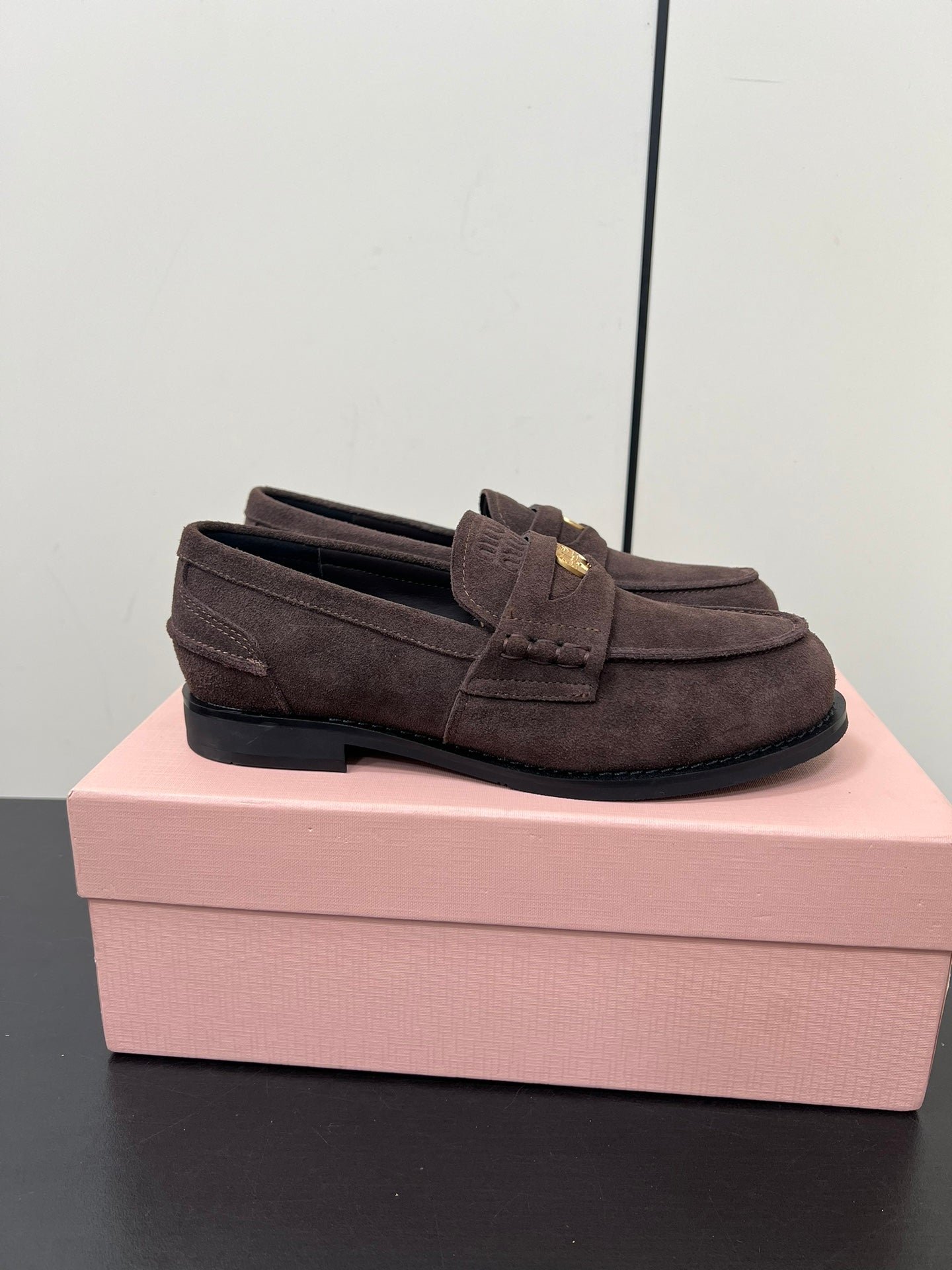 PENNY LOAFERS IN CHOCOLATE SUEDE - Image 4
