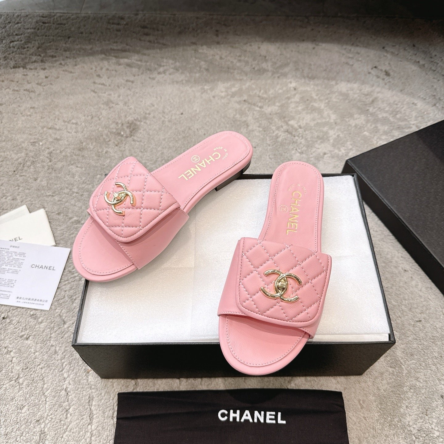PLATFORM SLIPPERS LOGO IN LIGHT PINK LAMBSKIN - Image 5