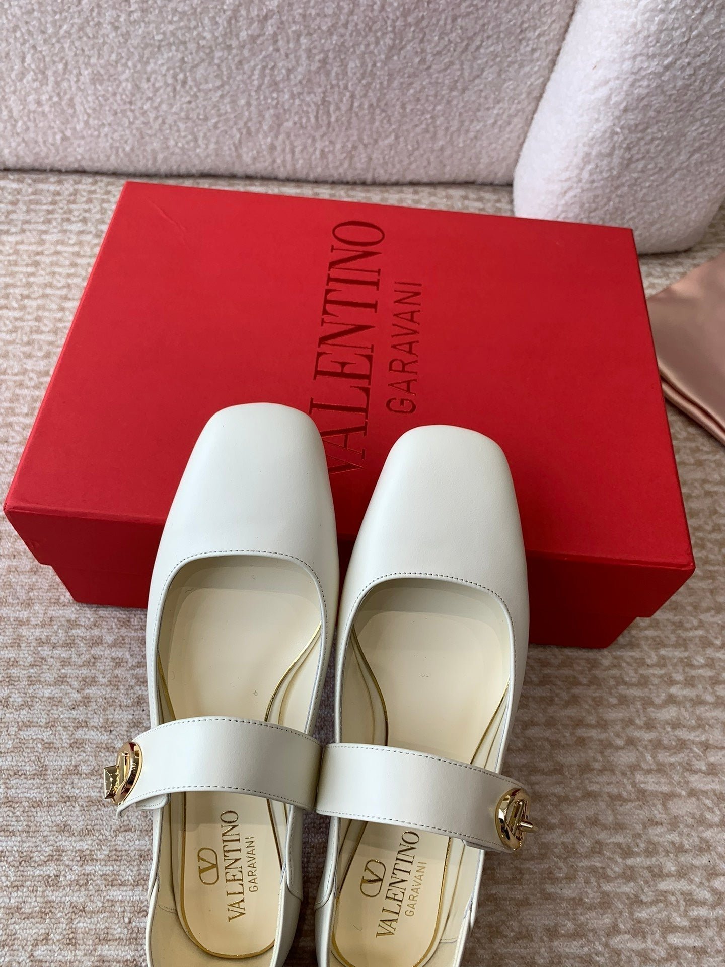 VLOGO LOCKER MARY-JANE BALLERINA IN WHITE CALFSKIN - Image 5