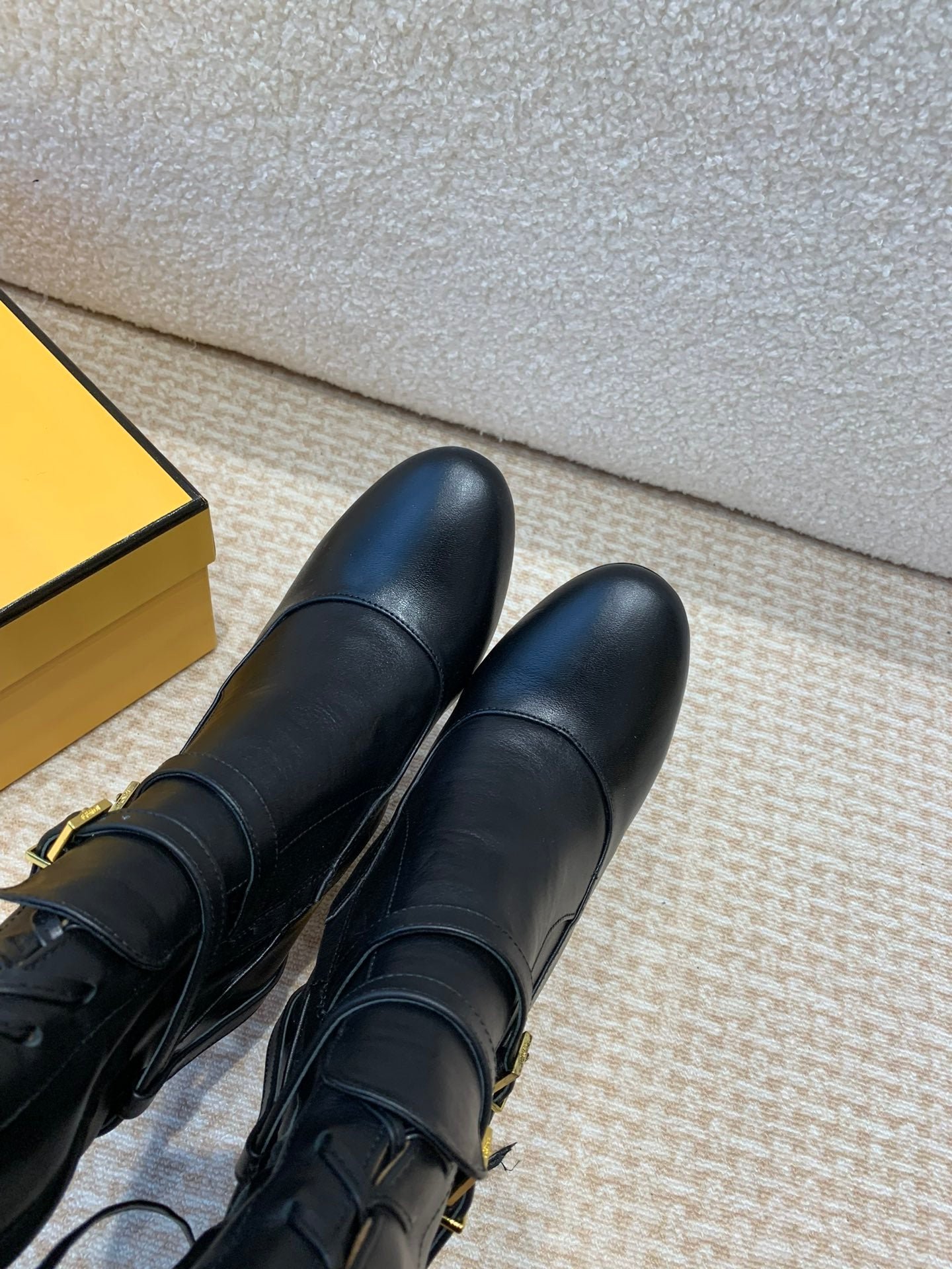 OVER THE KNEE LACE-UP HIGH BOOTS IN BLACK CALFSKIN - Image 9