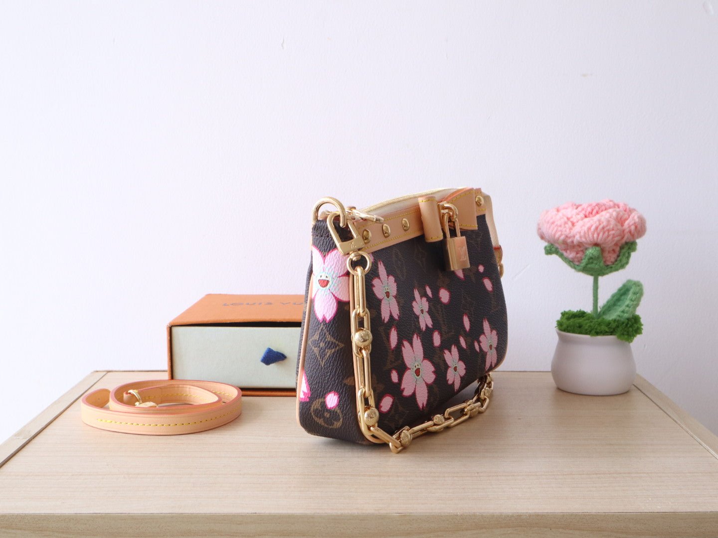 POCHETTE ACCESSOIRES BAG 22 IN SAKURA BROWN MONOGRAM COATED CANVAS - Image 10