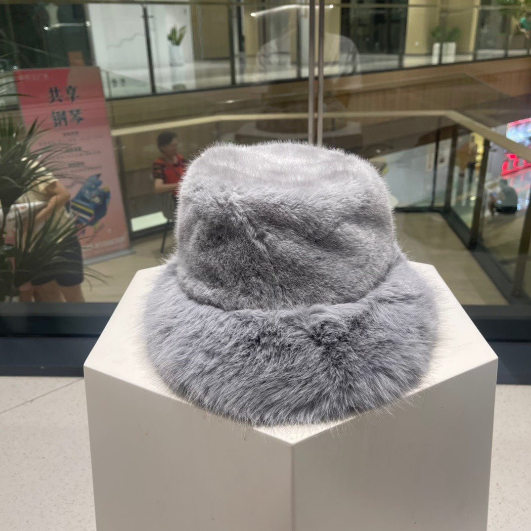 PLUSH FISHERMAN HAT IN GRAY RABBIT FUR 426098 - Image 2