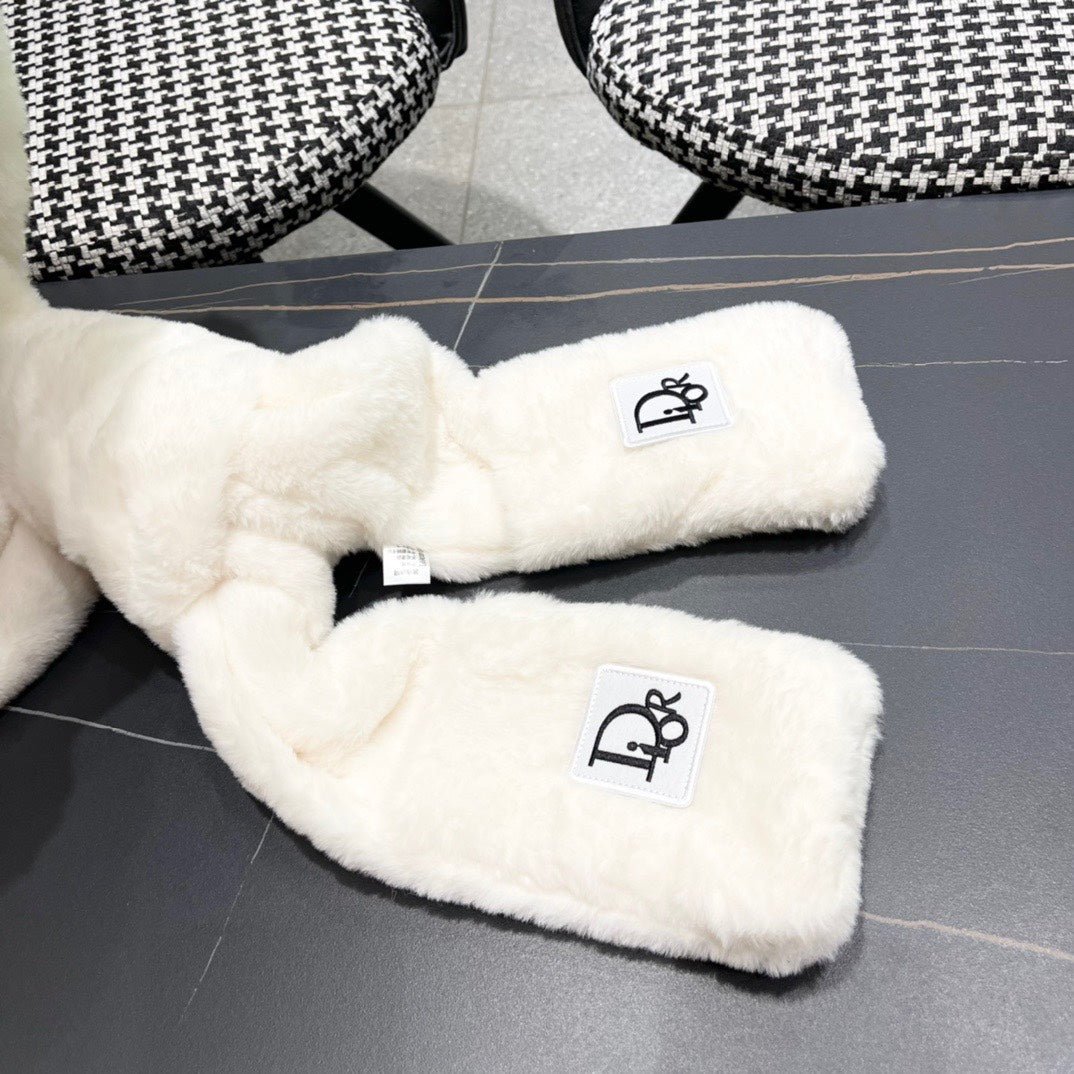 PLUSH WARM HAT IN WHITE RABBIT FUR WITH FOX EARS 439587 - Image 7