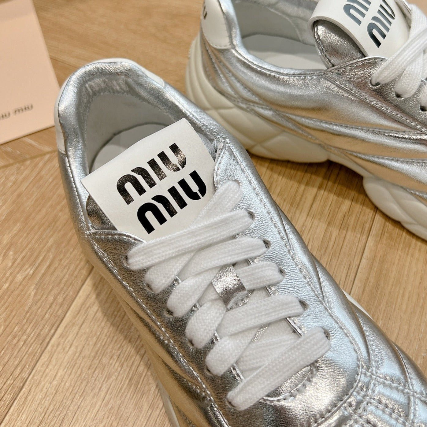 Women's Sneakers Silver Cowhide - Image 5