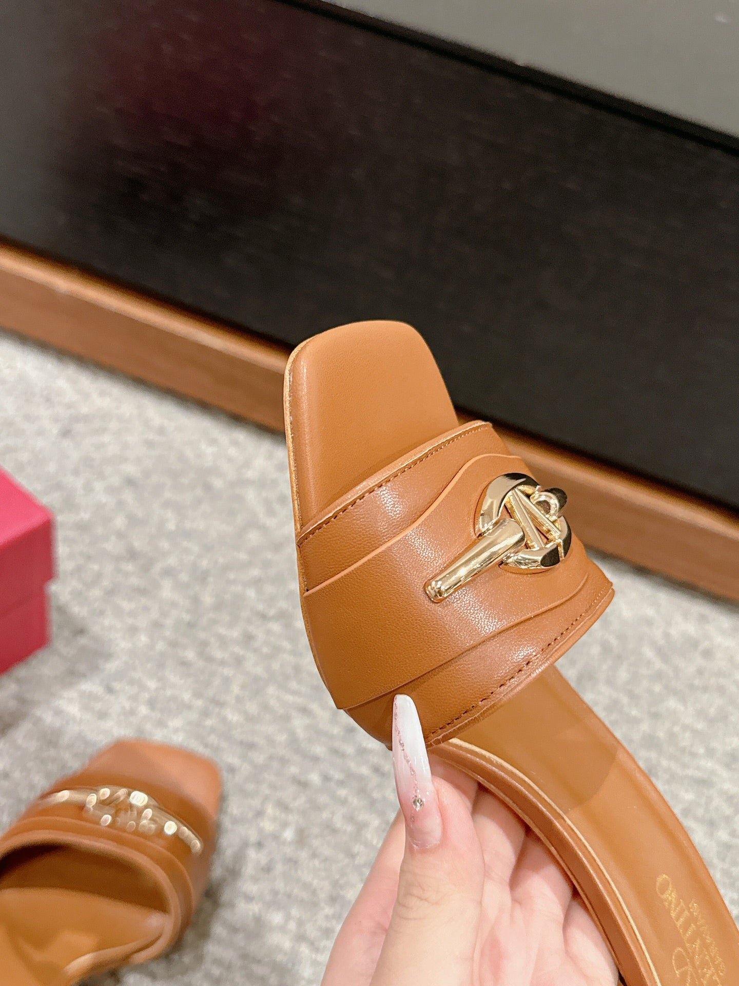 VLOGO SIGNATURE SLIDE SANDAL 60MM IN BRONZE BROWN CALFSKIN - Image 6