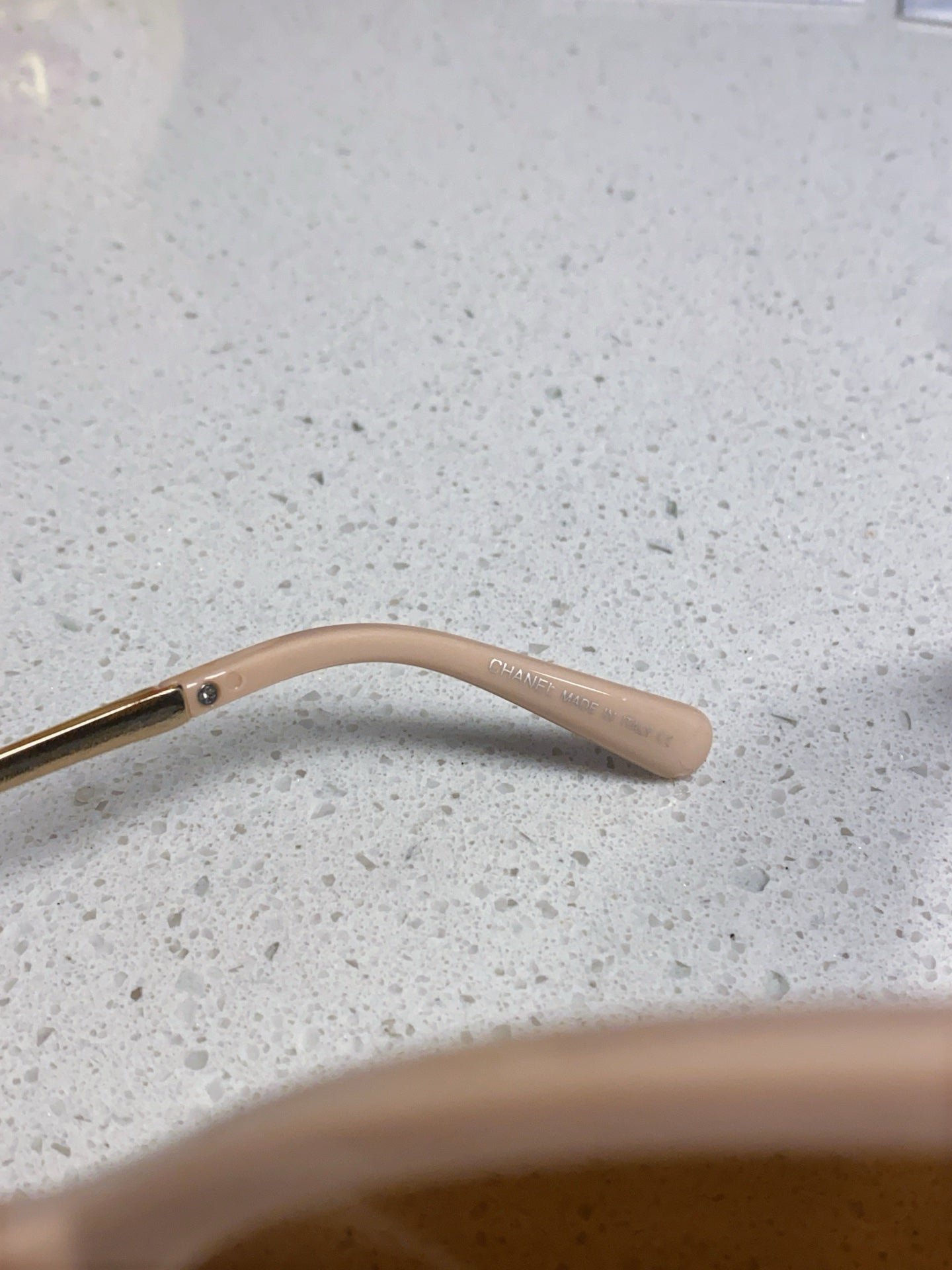 OVAL SUNGLASSES 640341 IN NUDE ACETATE METAL FRAME - Image 9