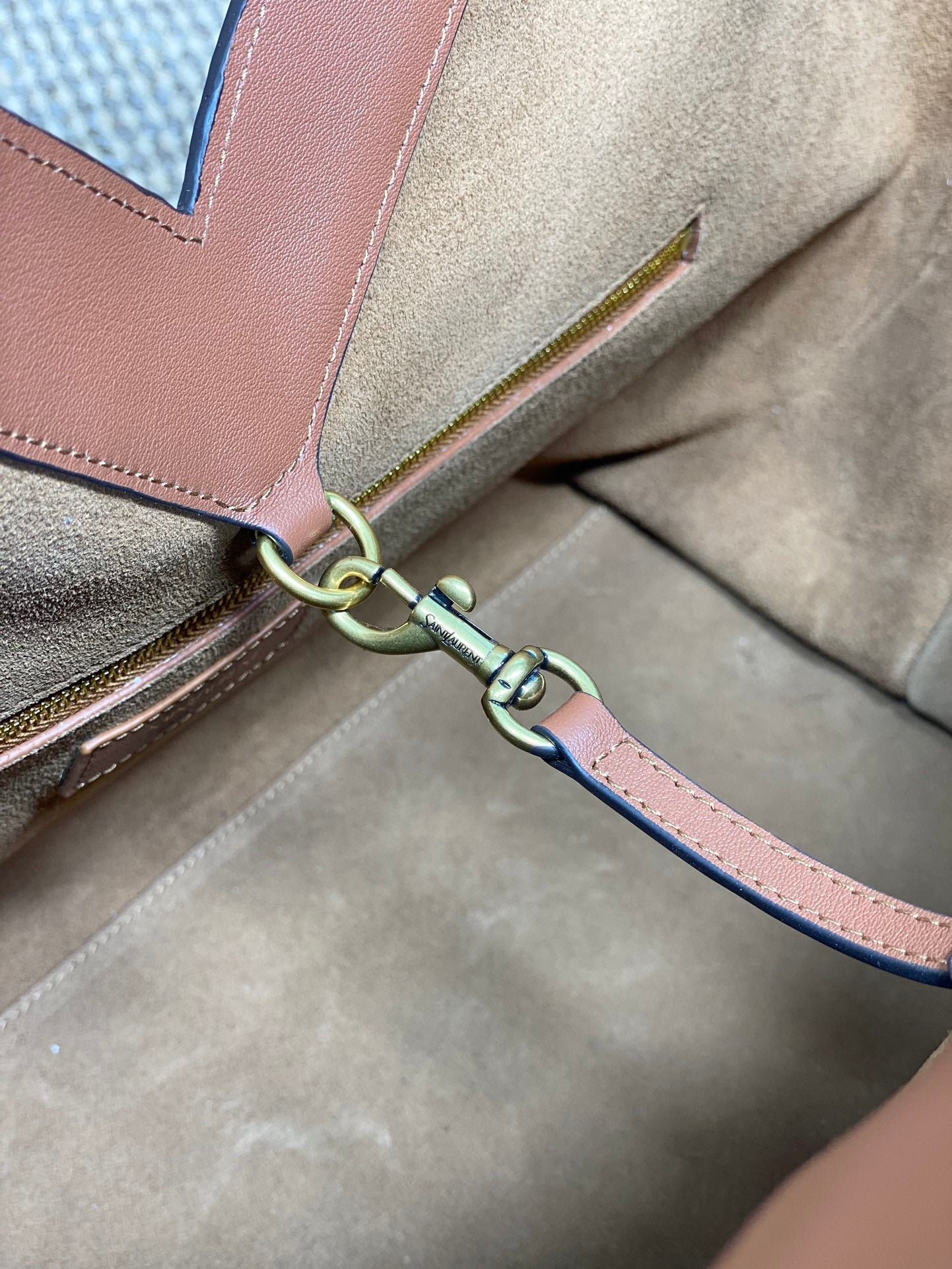 Y TOTE BAG 39 IN TAWNY BROWN CALFSKIN - Image 3