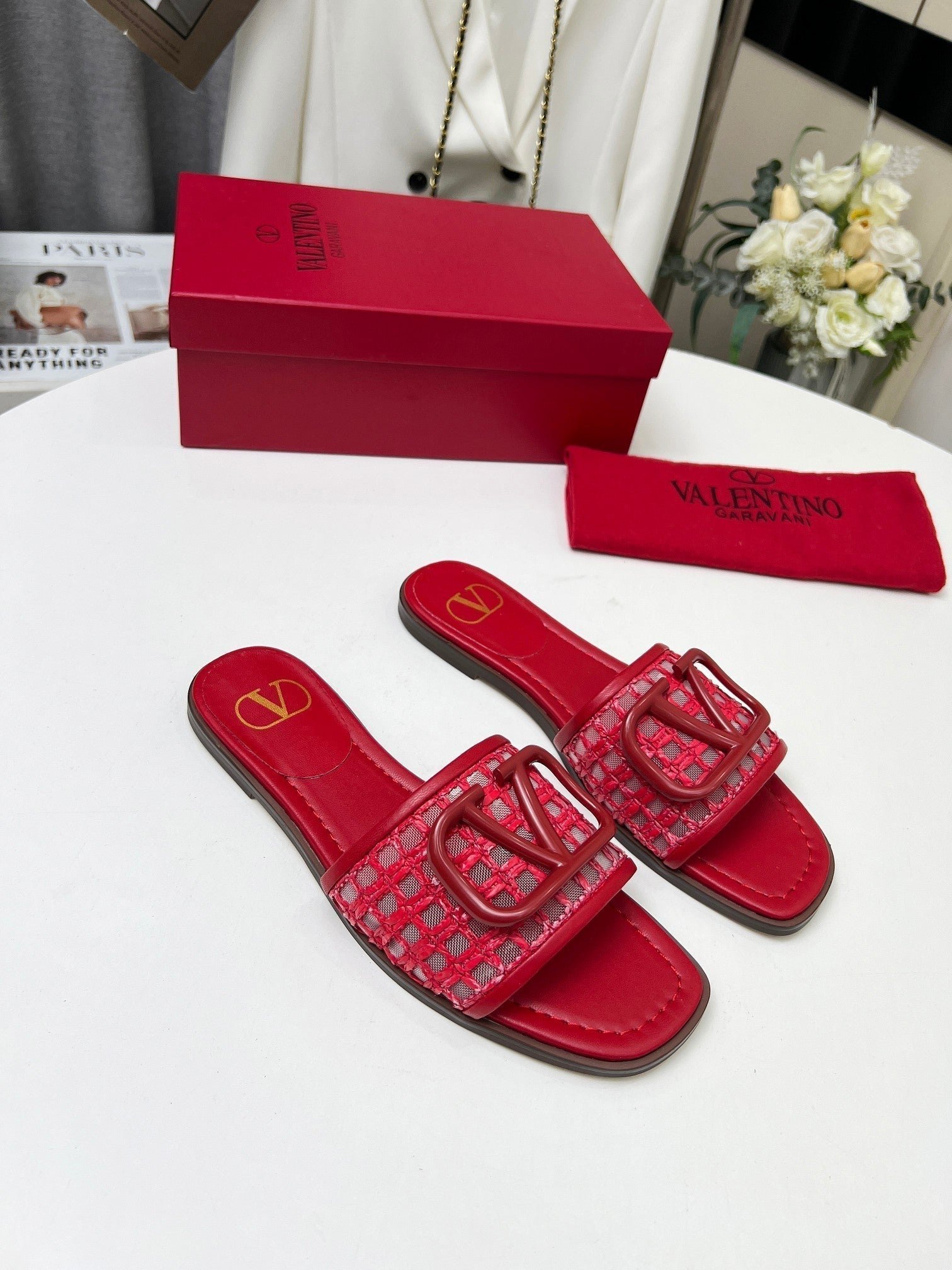 Vlogo embellished leather-trimmed raffia slides red - Image 4