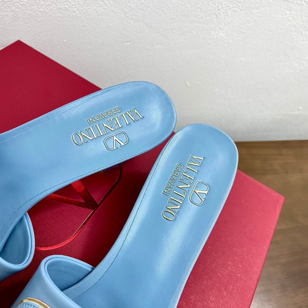 Vlogo Cut-Out 60 Sandal Baby Blue Calfskin - Image 4