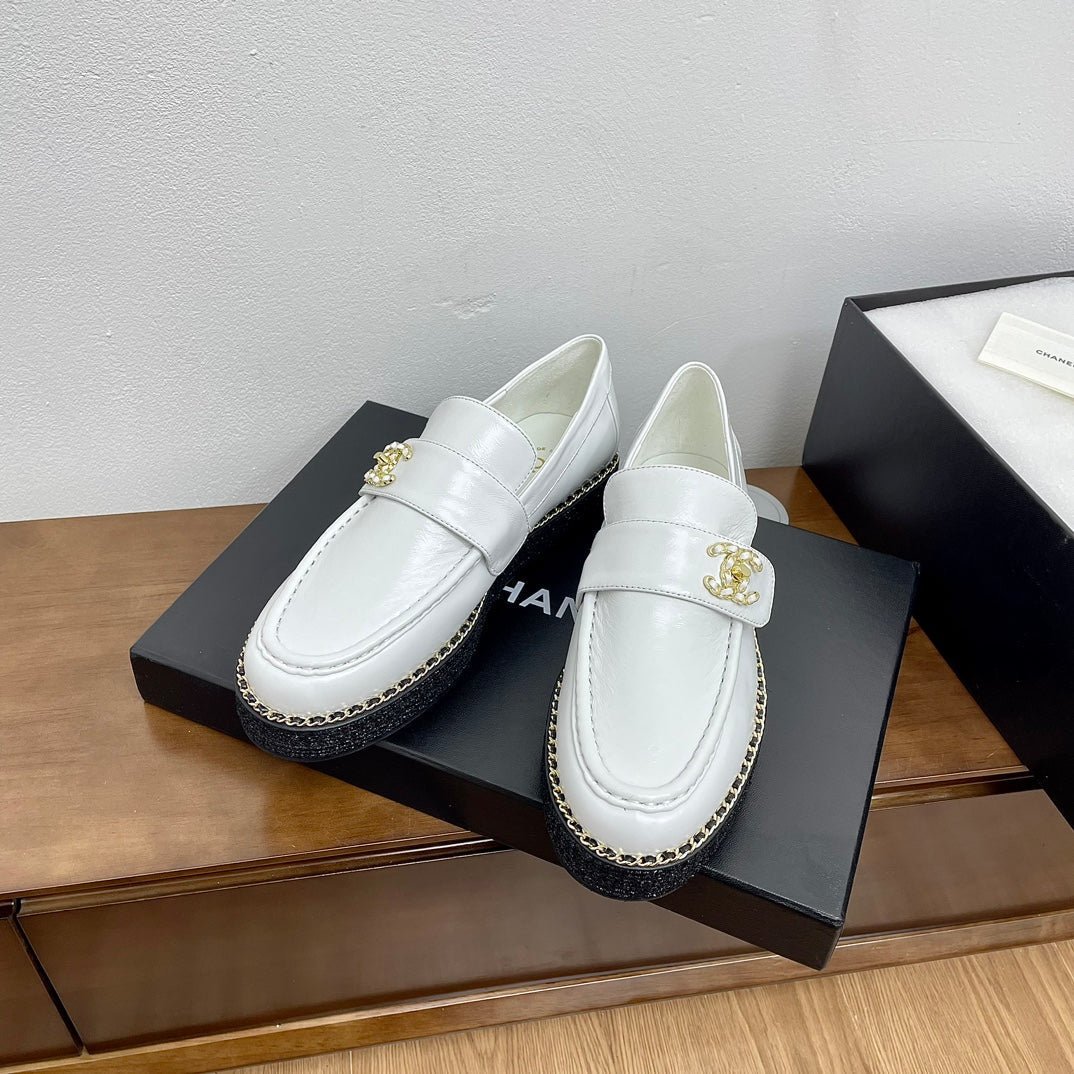PLATFORM LOAFERS WHITE CALFSKIN - Image 5