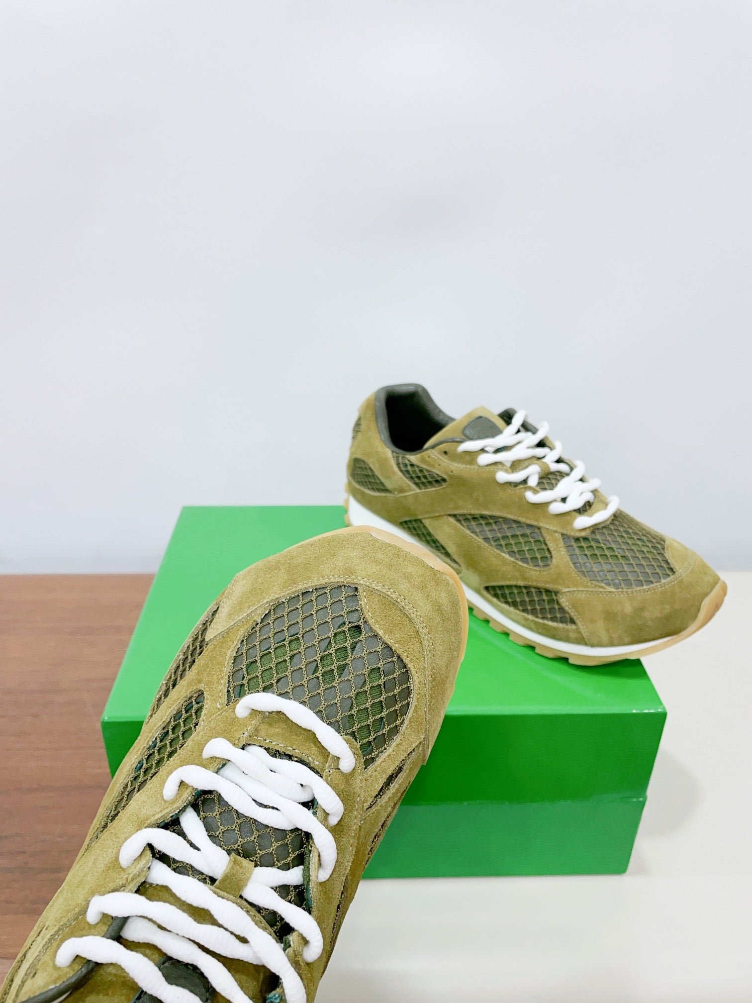 ORBIT SNEAKER IN OLIVE GREEN SUEDE AND TECHNICAL MESH - Image 7