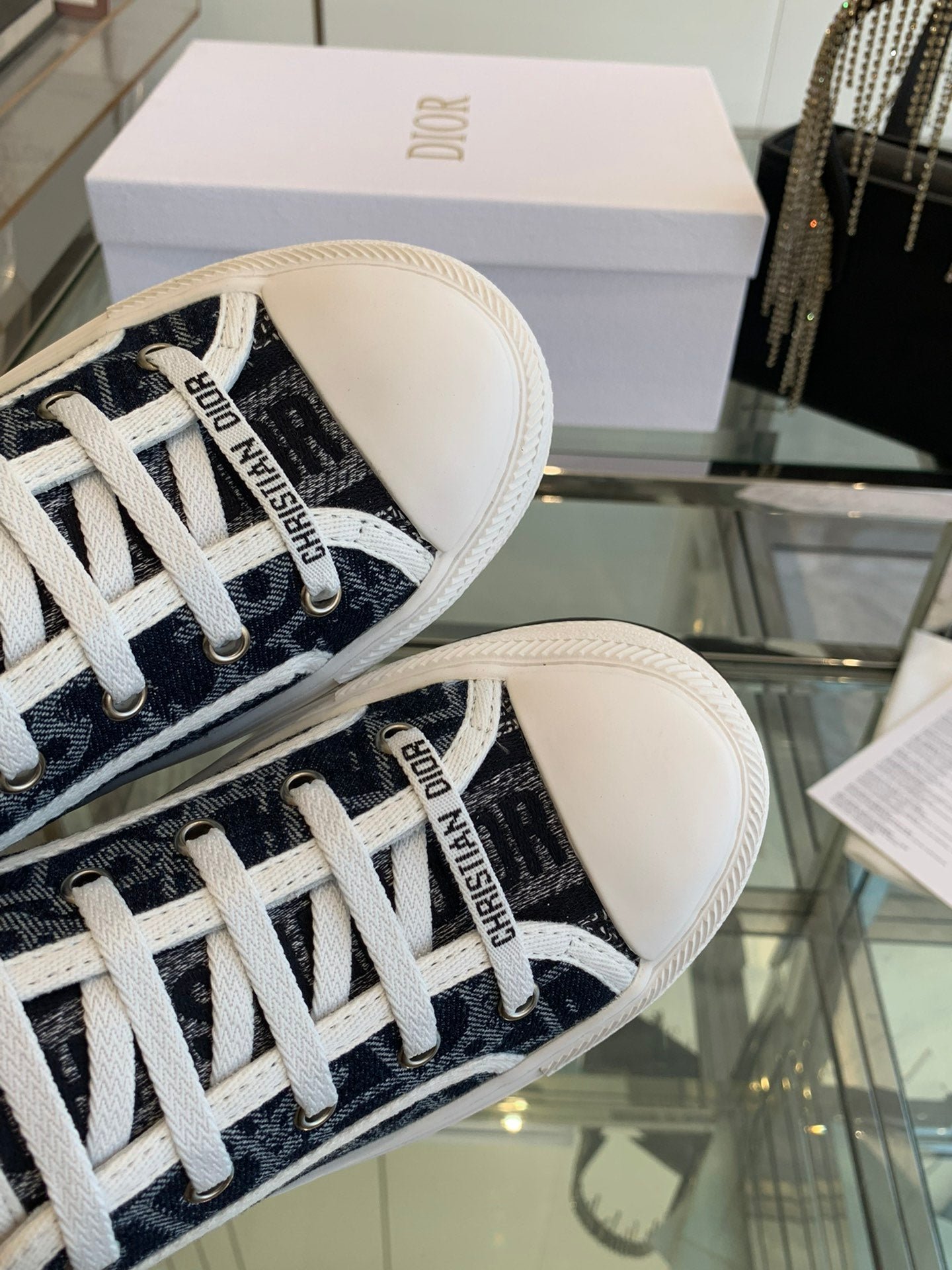 WALK'N PLATFORM SNEAKER IN IN NAVY BLUE EMBROIDERY ICONIC PATTERNS FABRIC - Image 5