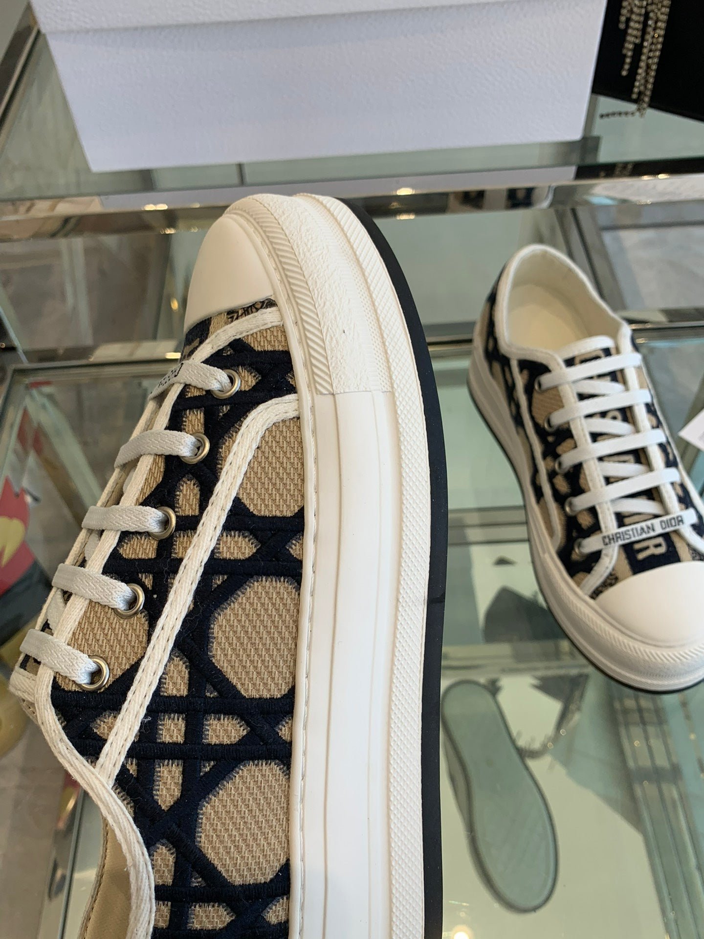 WALK'N PLATFORM SNEAKER IN CAMEL BEIGE MIX BLACK EMBROIDERED FABRIC - Image 6