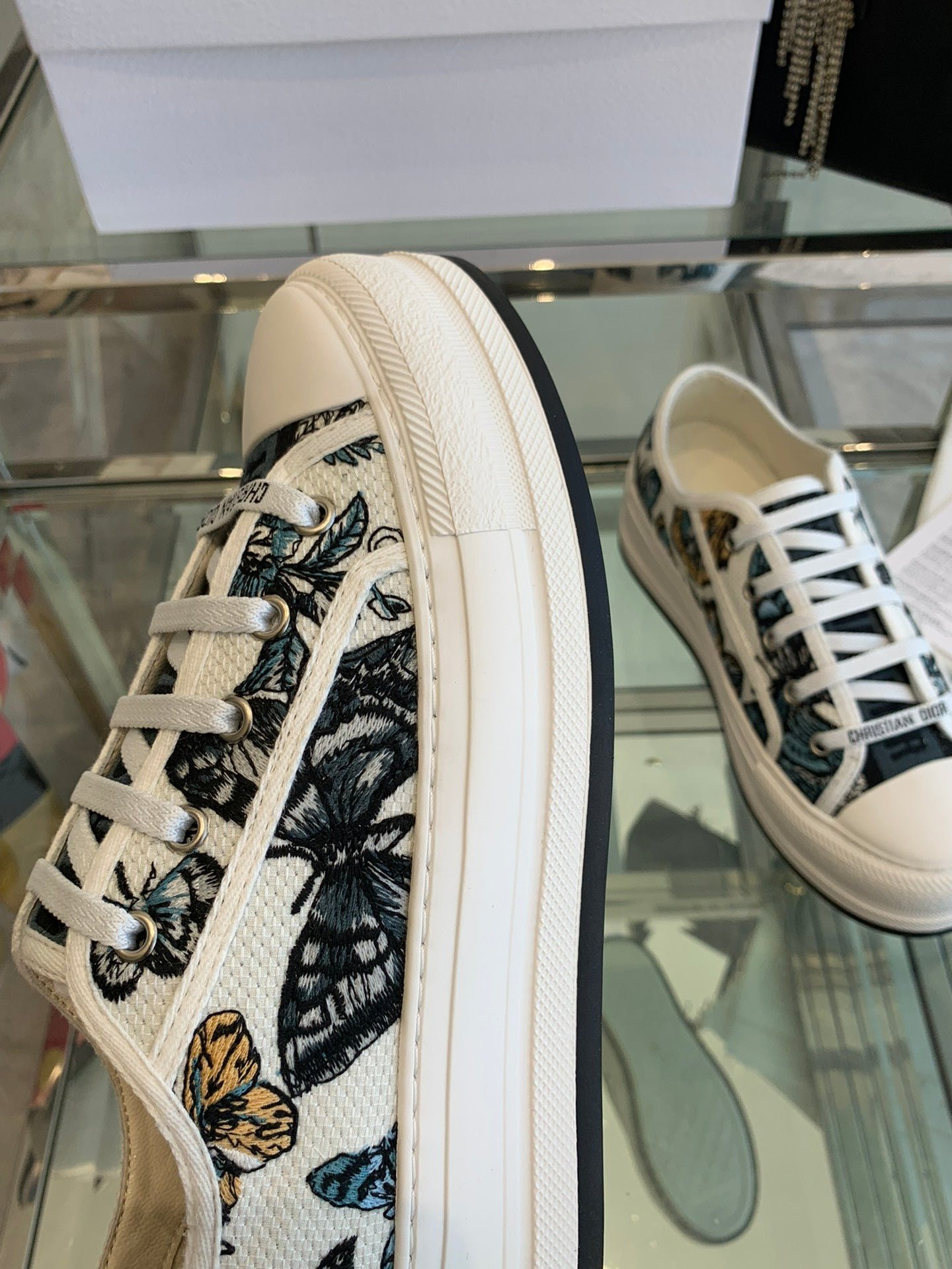 WALK'N PLATFORM SNEAKER IN COLORFUL EMBROIDERED FABRIC - Image 6