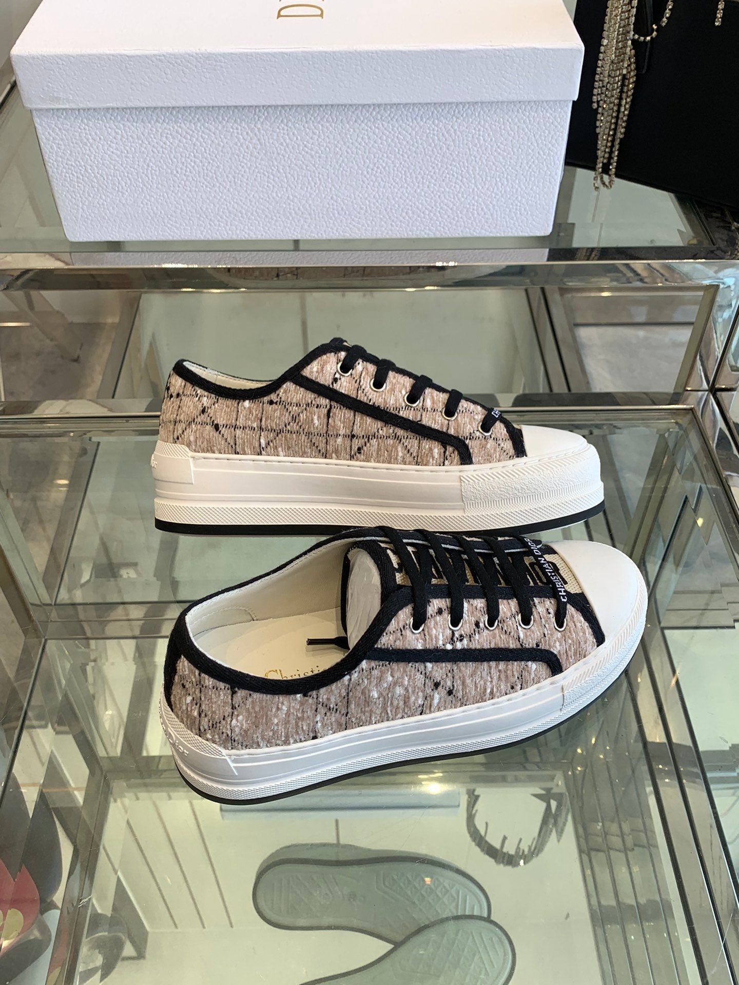 WALK'N PLATFORM SNEAKER BEIGE AND BLACK CANNAGE TWEED - Image 3