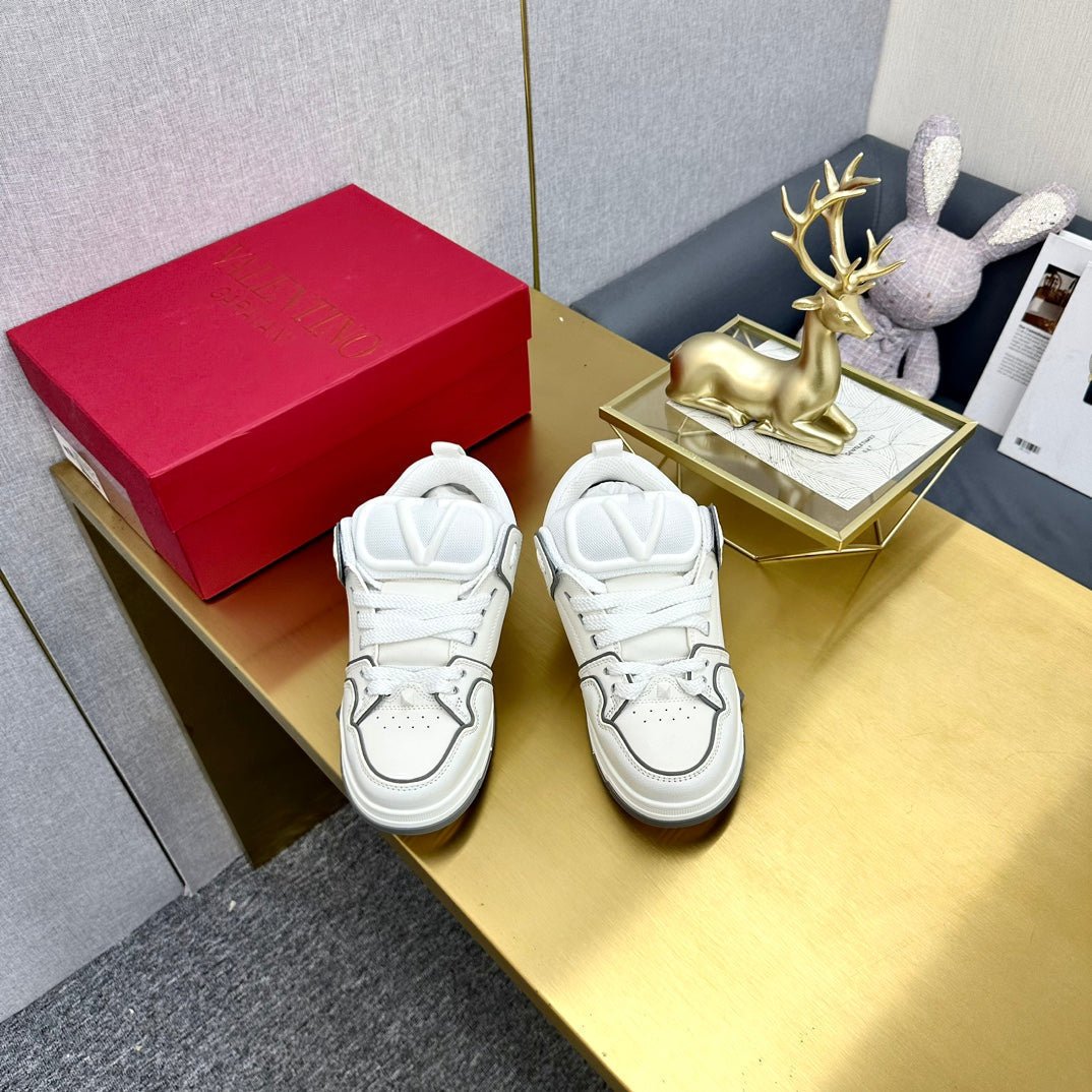 One Stud Sneaker Garavani Calfskin White Grey - Image 6
