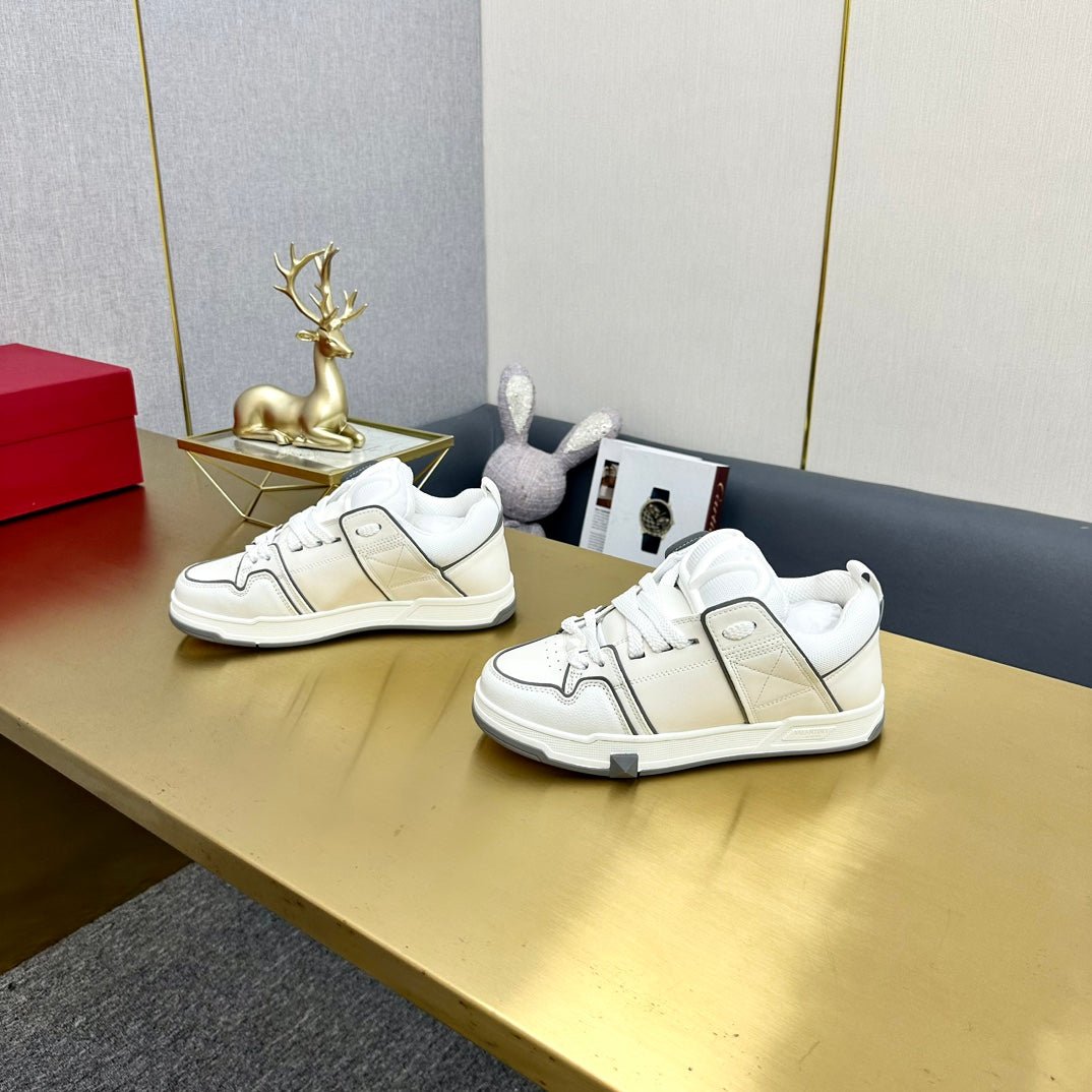 One Stud Sneaker Garavani Calfskin White Grey - Image 7